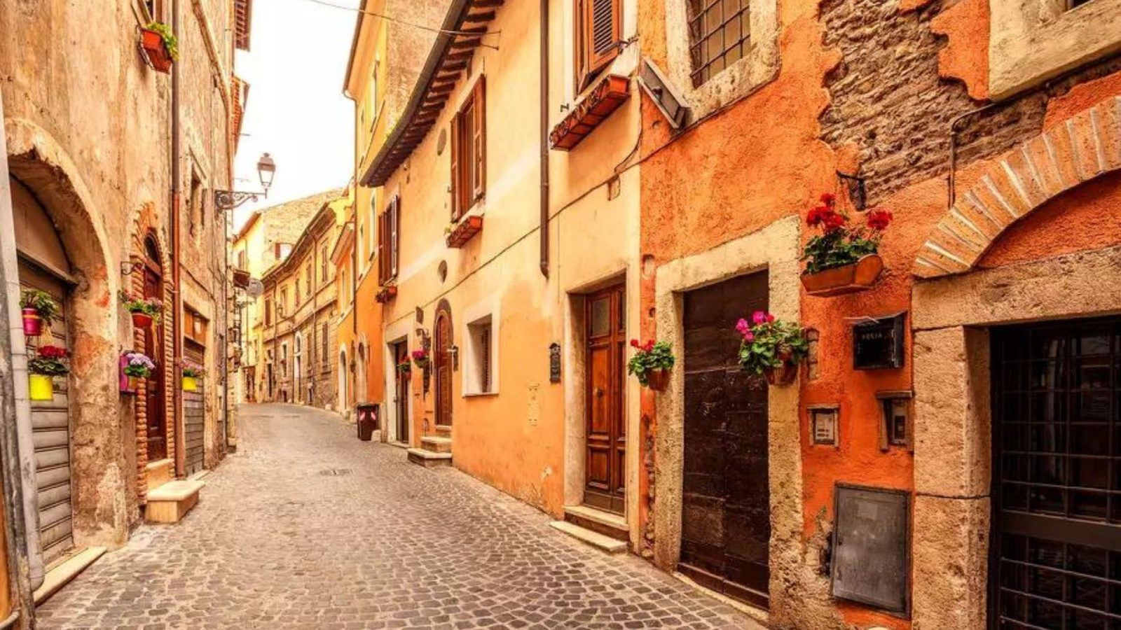 1600x900 This Mountain Town In Italy Has Beautiful Views And Tasty Food