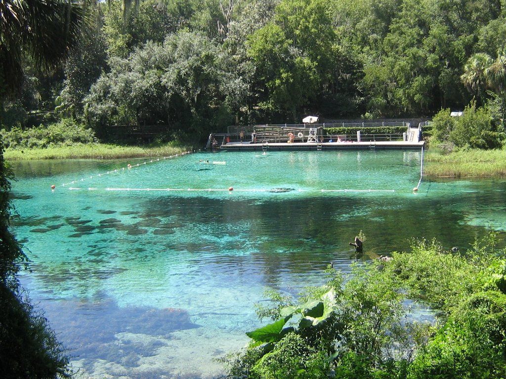 1024x768 Rainbow Springs water park