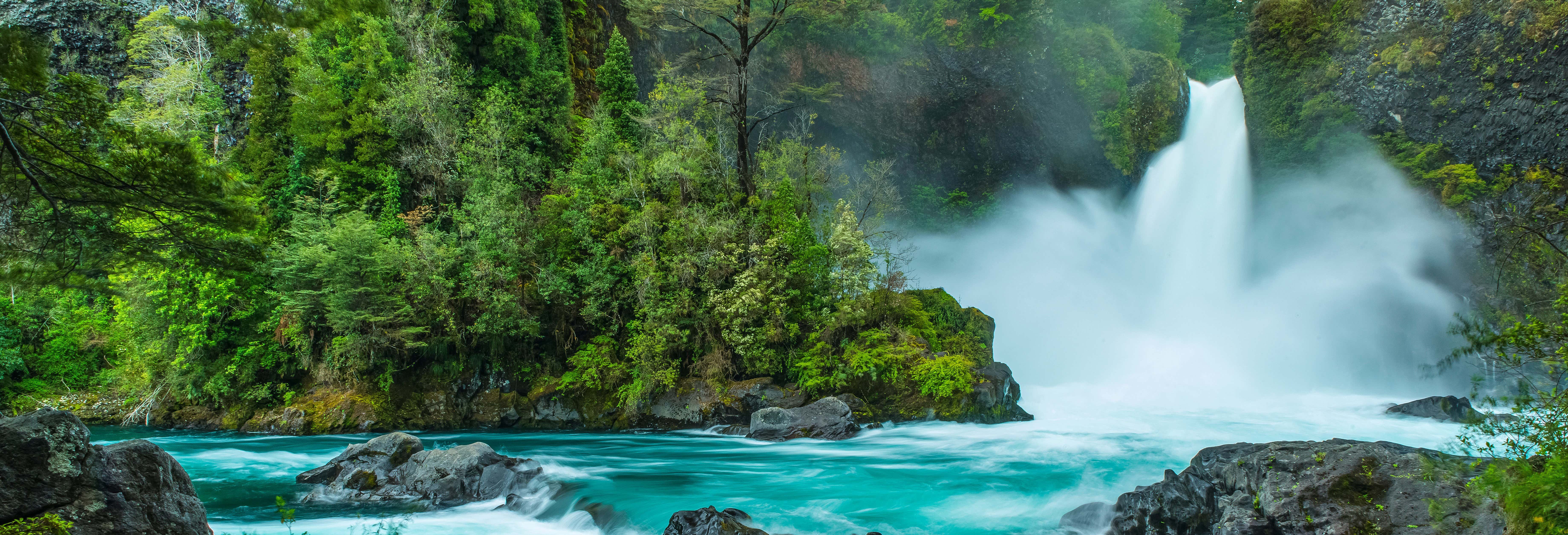 7360x2509 Huerquehue National Park Hike from Pucón online at
