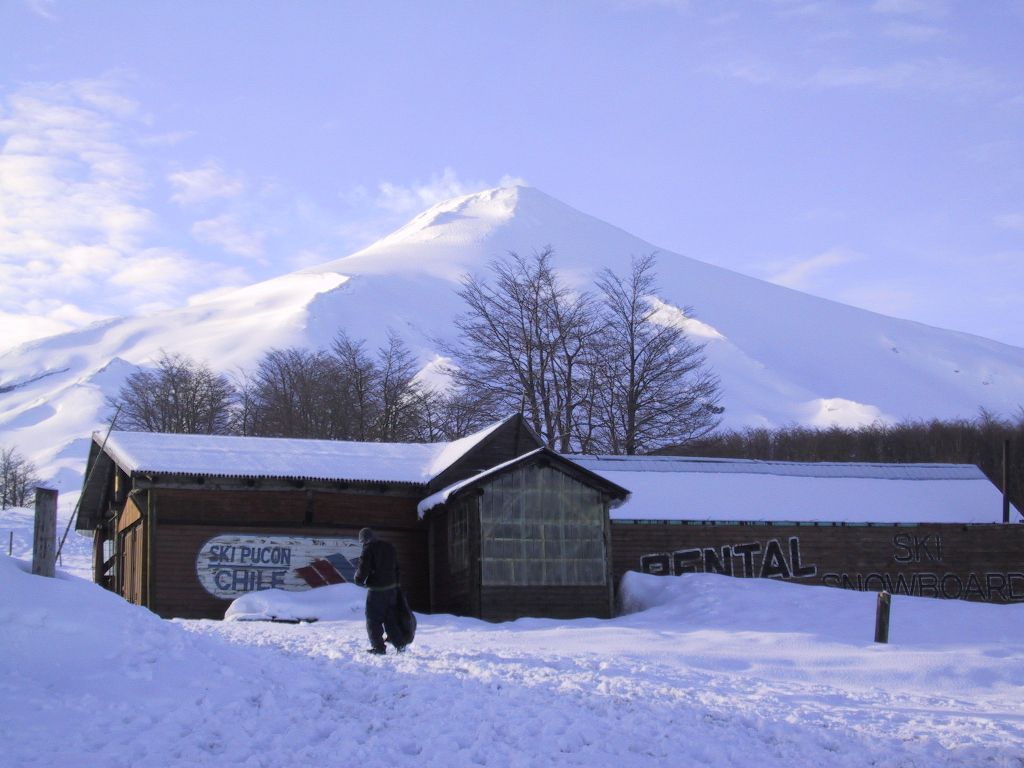 1024x768 Pucón. Volcán Villarrica you believe that I am about