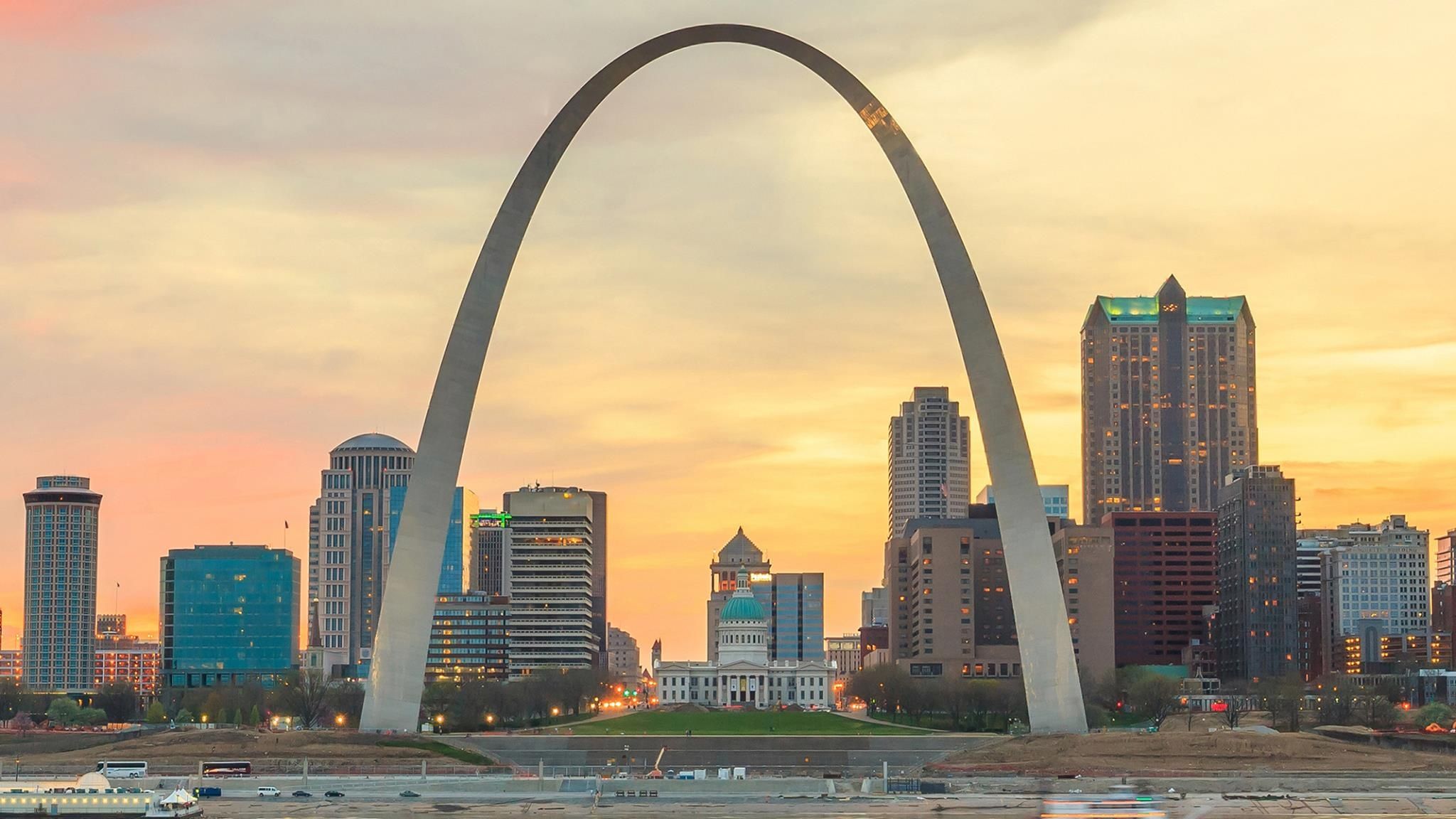 2048x1152 St. Louis Wallpaper