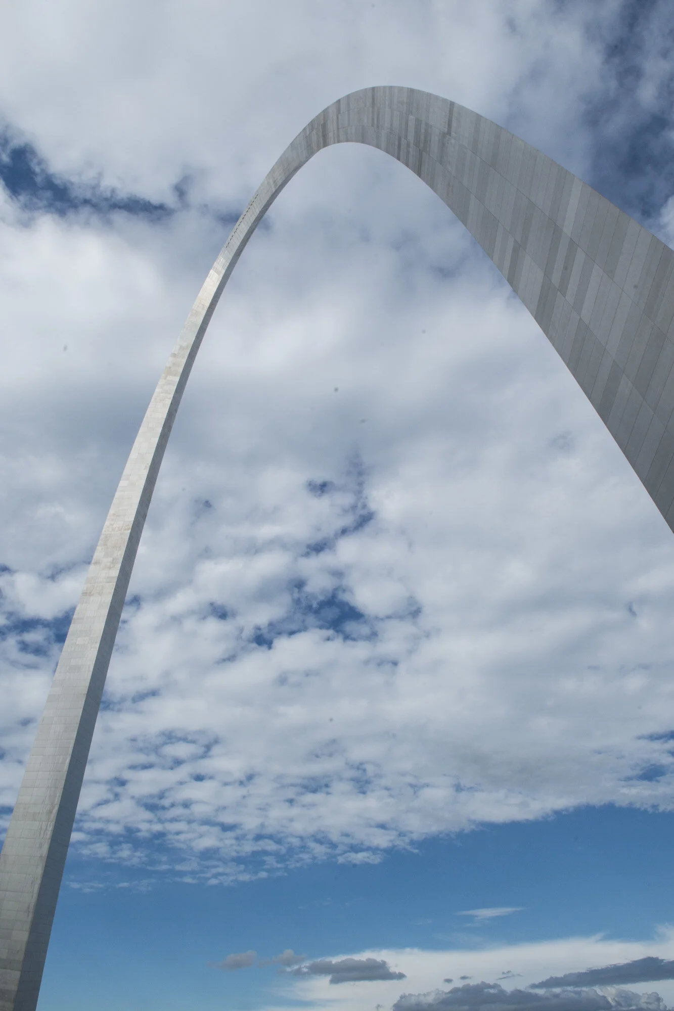 1333x2000 Gateway Arch National Park, Missouri. Super Sketchy, But I did it