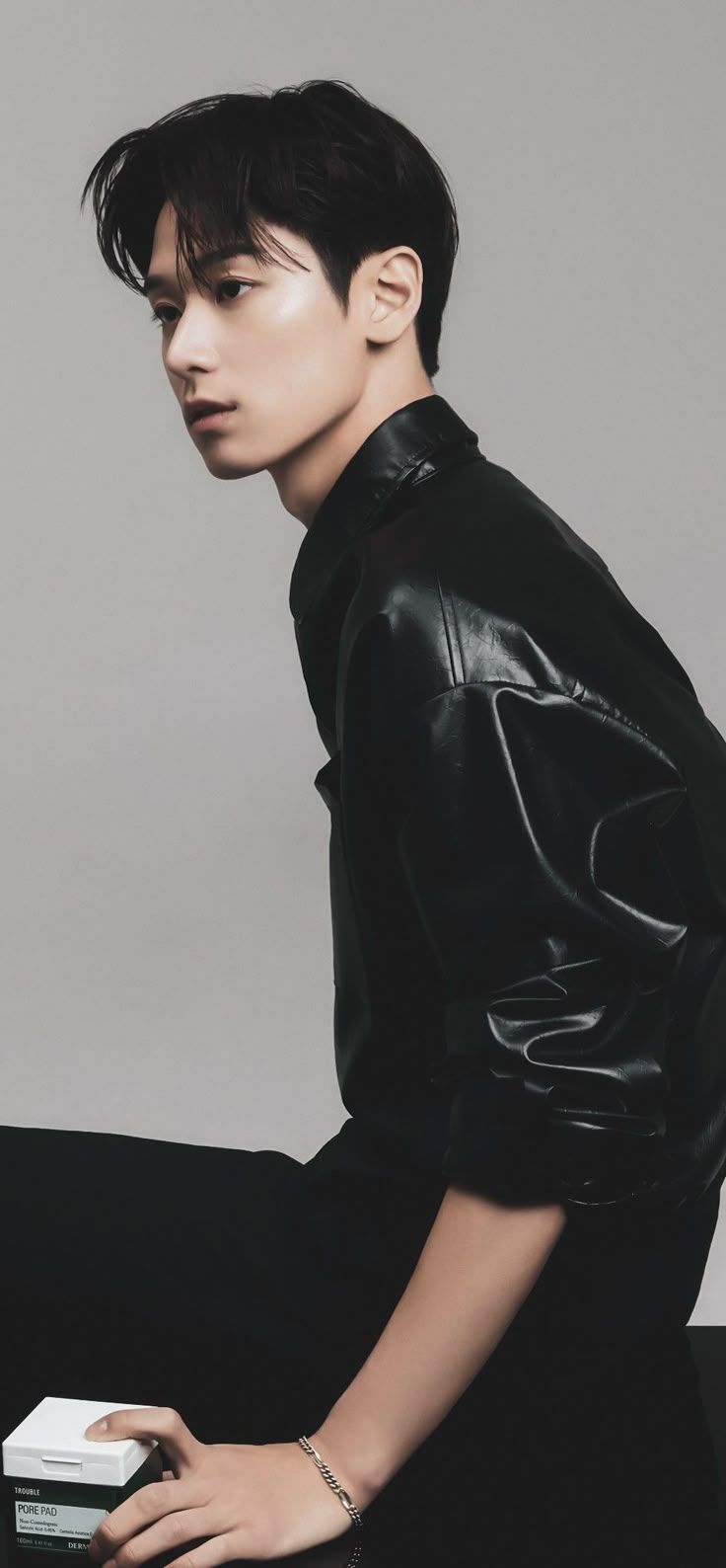 736x1588 Juyeon wallpaper lockscreen