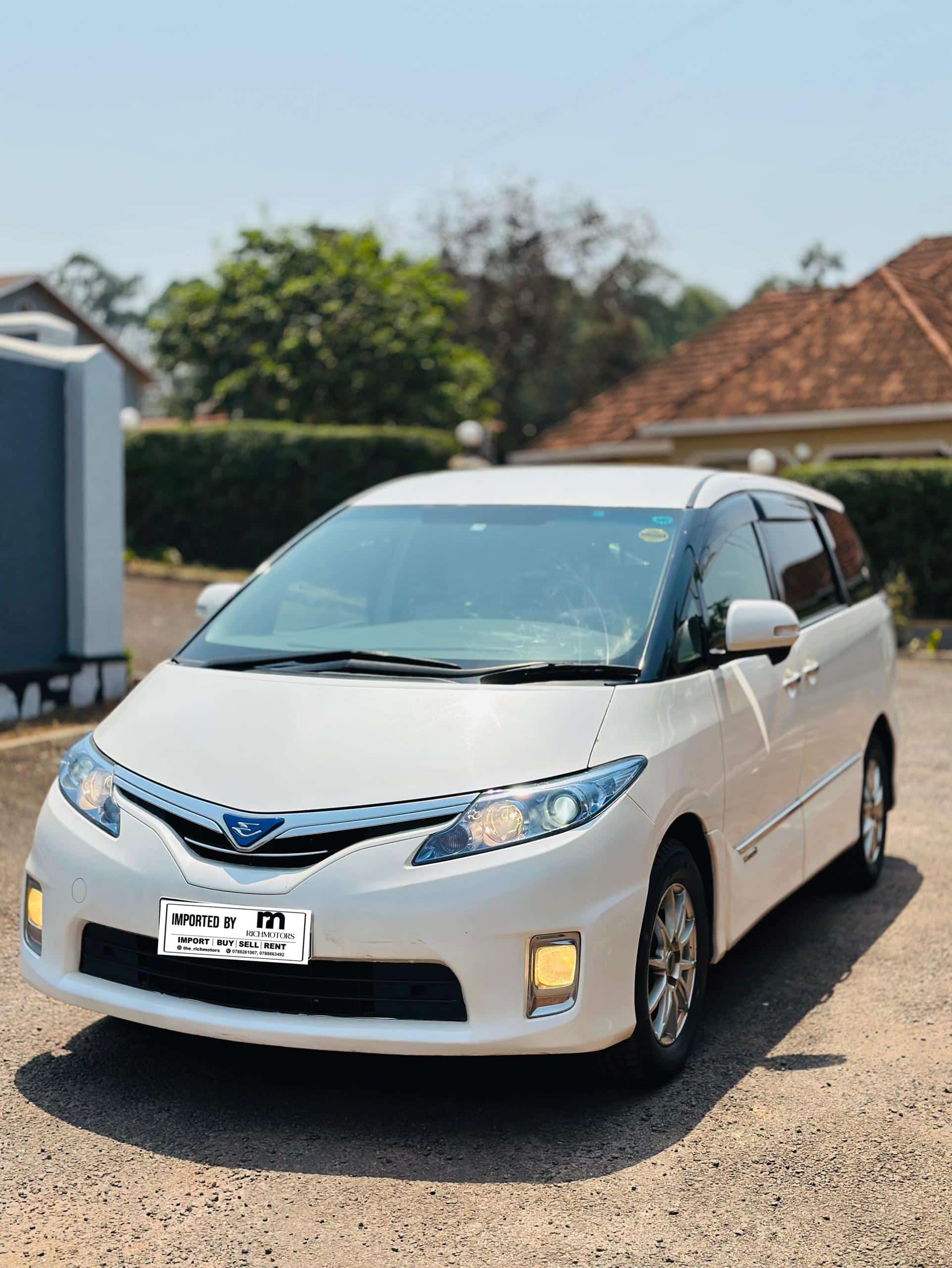 1923x2560 Toyota Estima Hybrid in Rwanda: Buy, Rent & Import Easily with MyOtobox