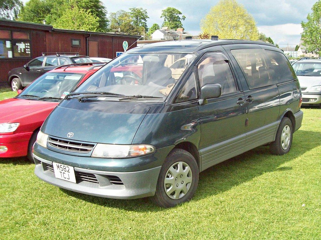 1024x768 Toyota Estima Lucida (1st Gen) (1995). Toyota Estima (f