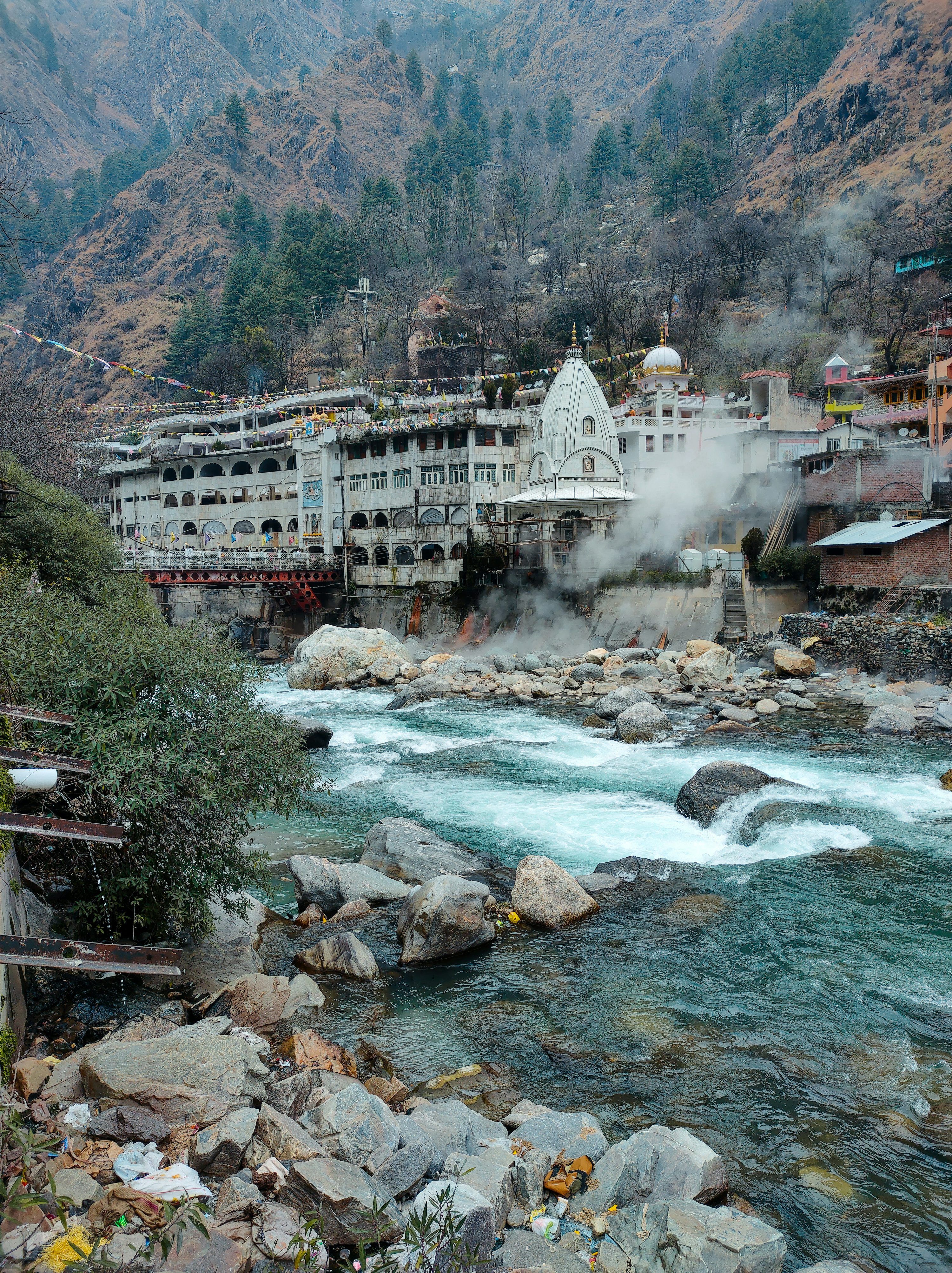 3000x4009 Manikaran Picture. Download Free Image