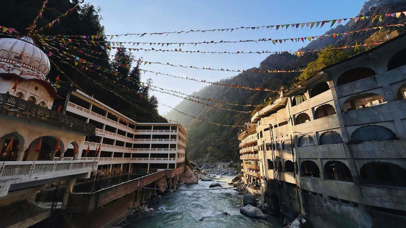 1600x900 Manikaran Sahib Gurudwara, Kasol. Best Visitor Guide