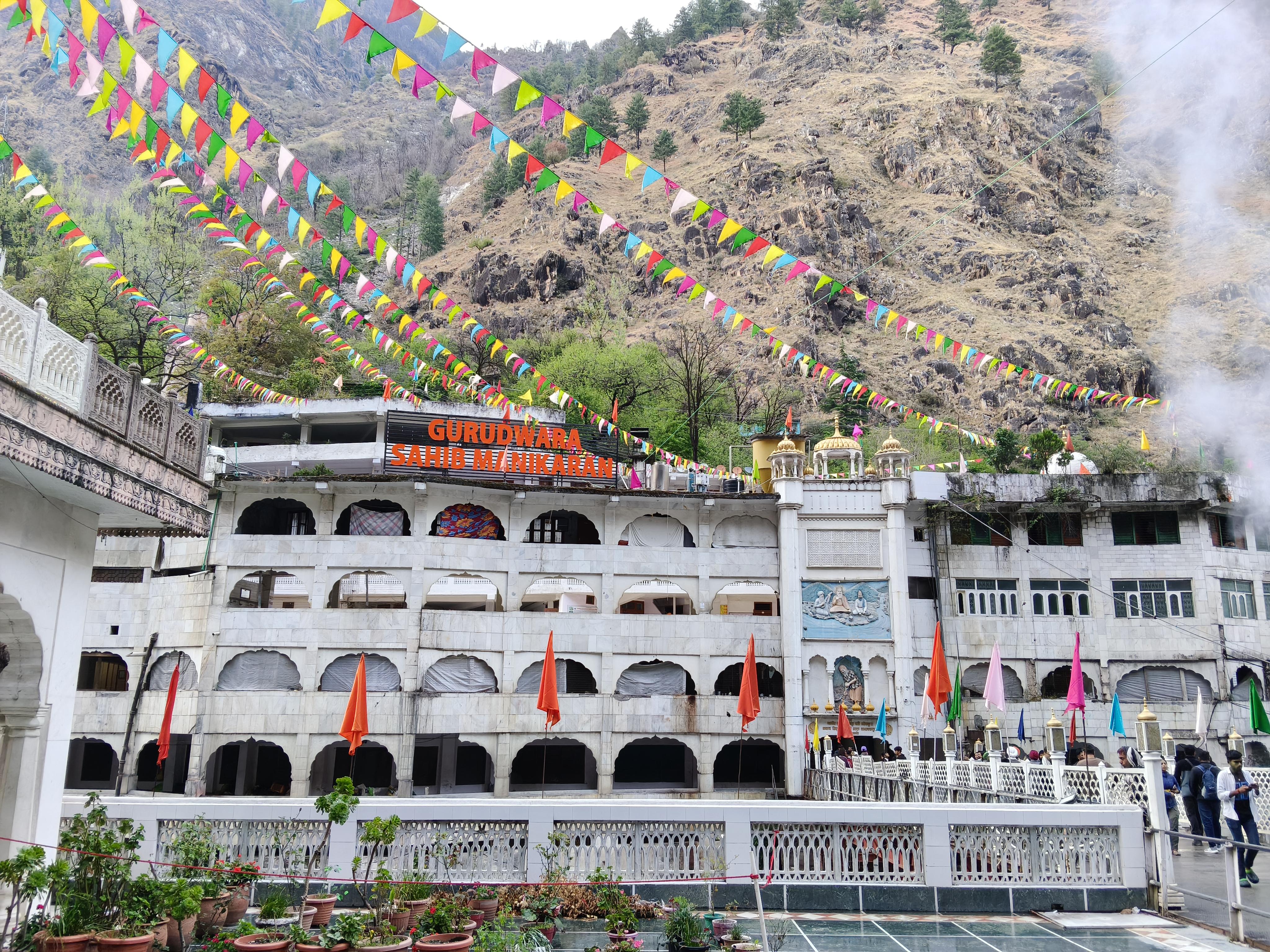 4096x3072 Gurudwara Sahib Manikaran