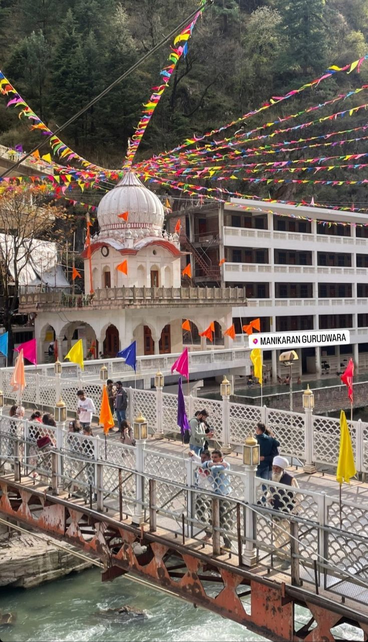 735x1283 manikaran gurdware Snapchat