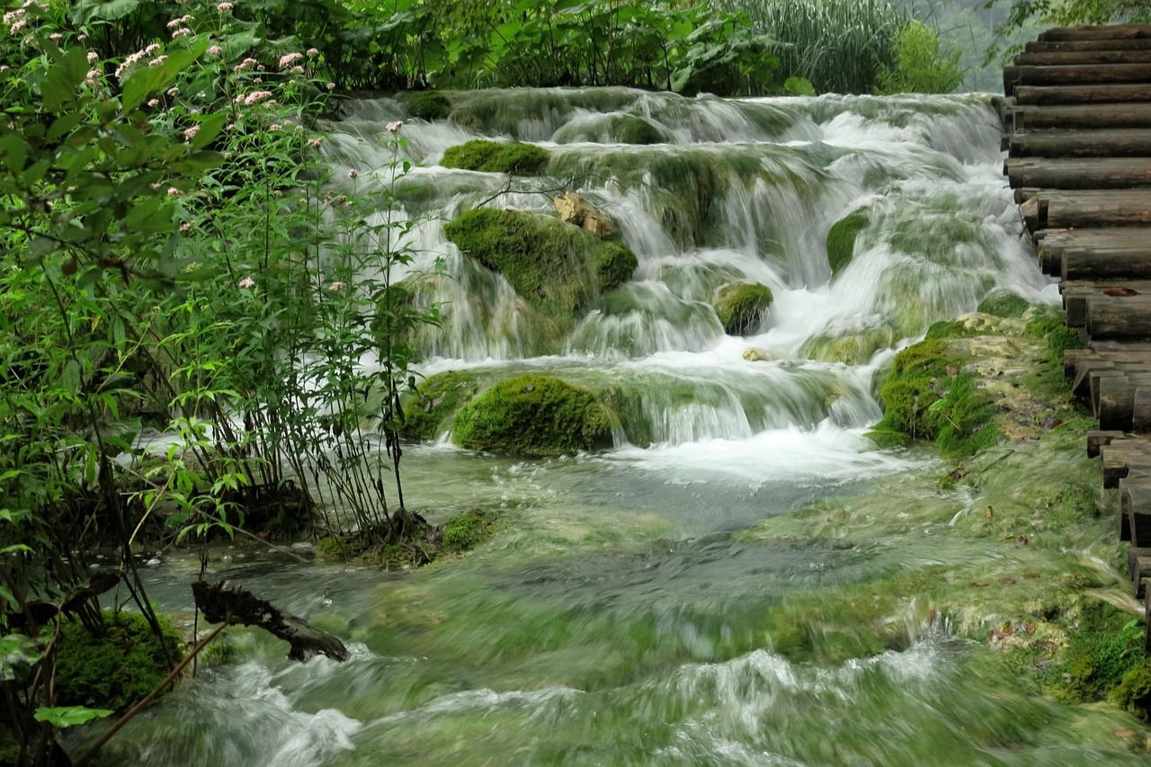 1280x853 Free Winnetou & Croatia Image
