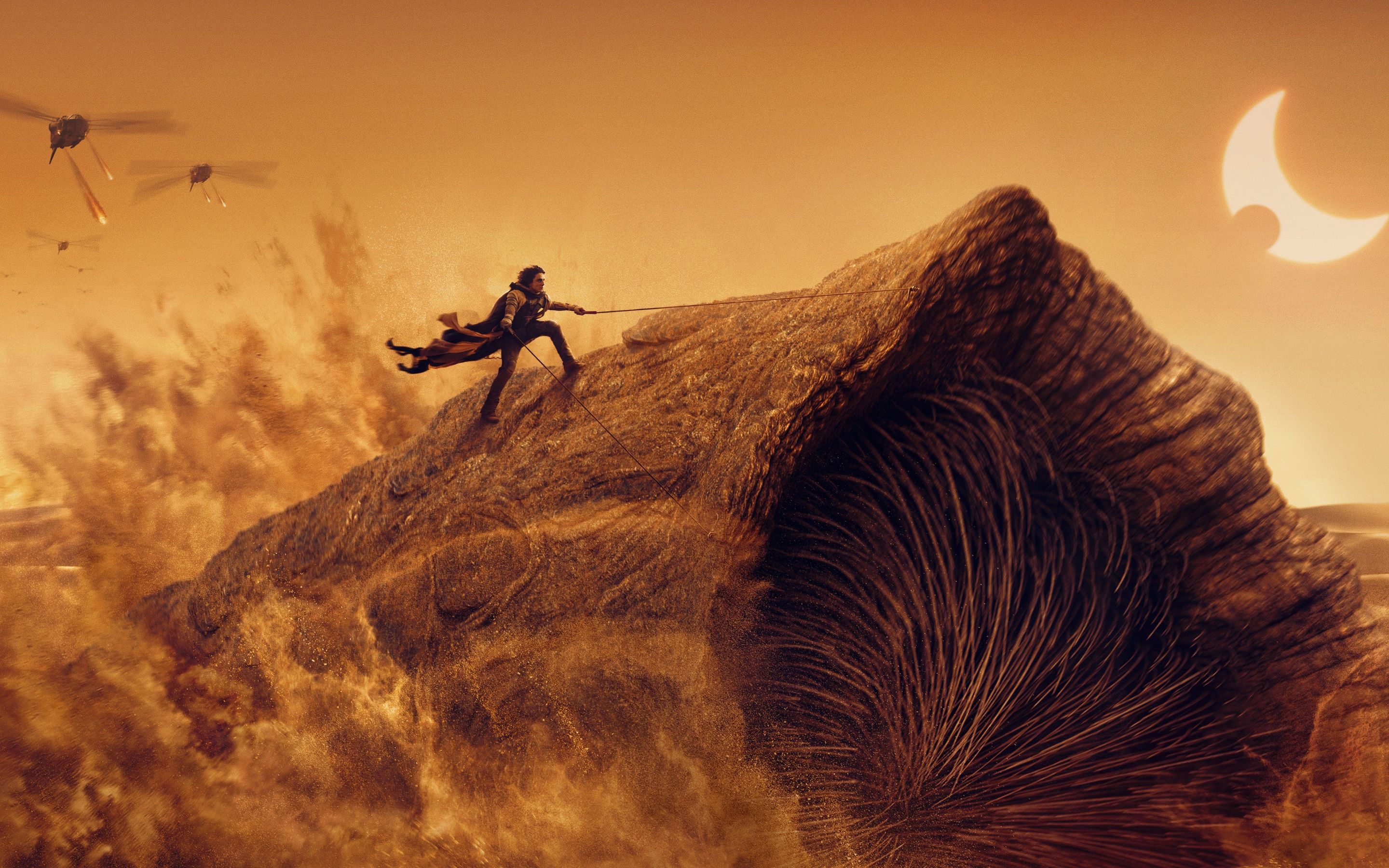 2880x1800 Timothée Chalamet riding Sandworm in Dune 2 5K Wallpaper