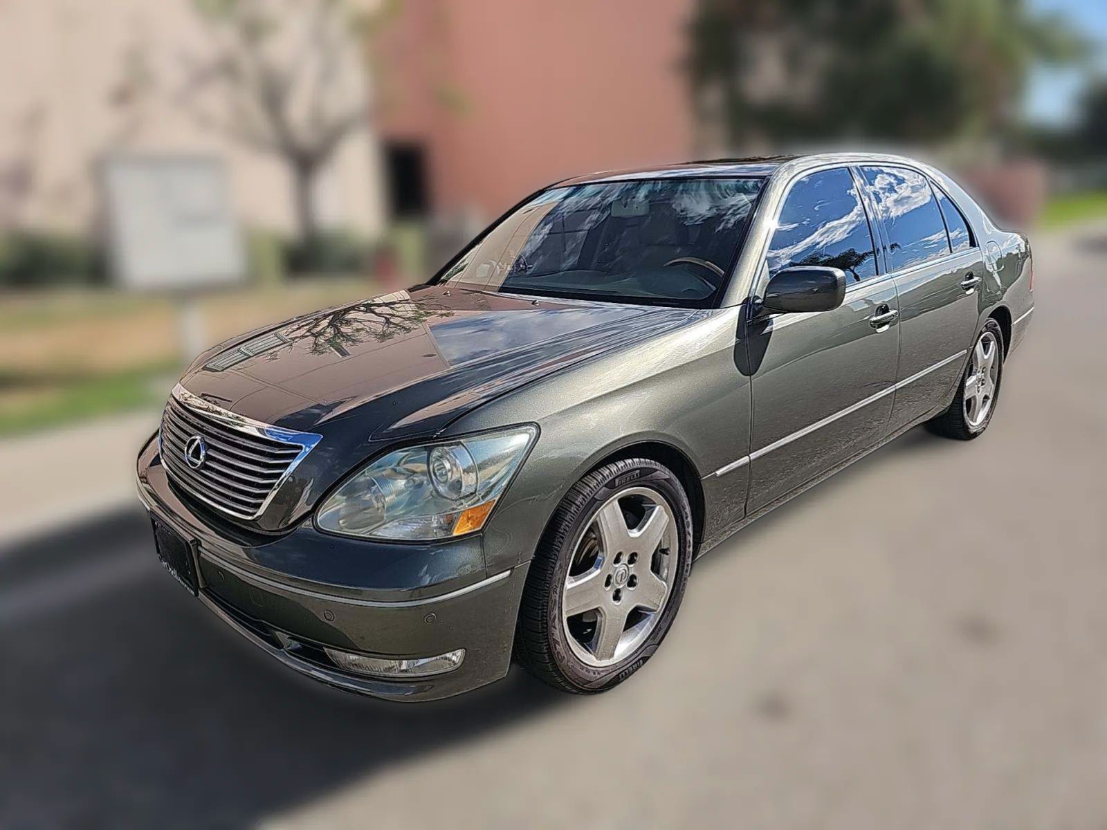 1600x1200 Lexus LS430