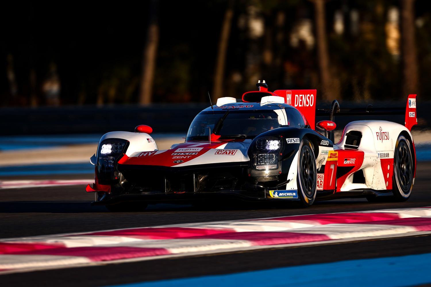 1500x1000 Hours of Le Mans
