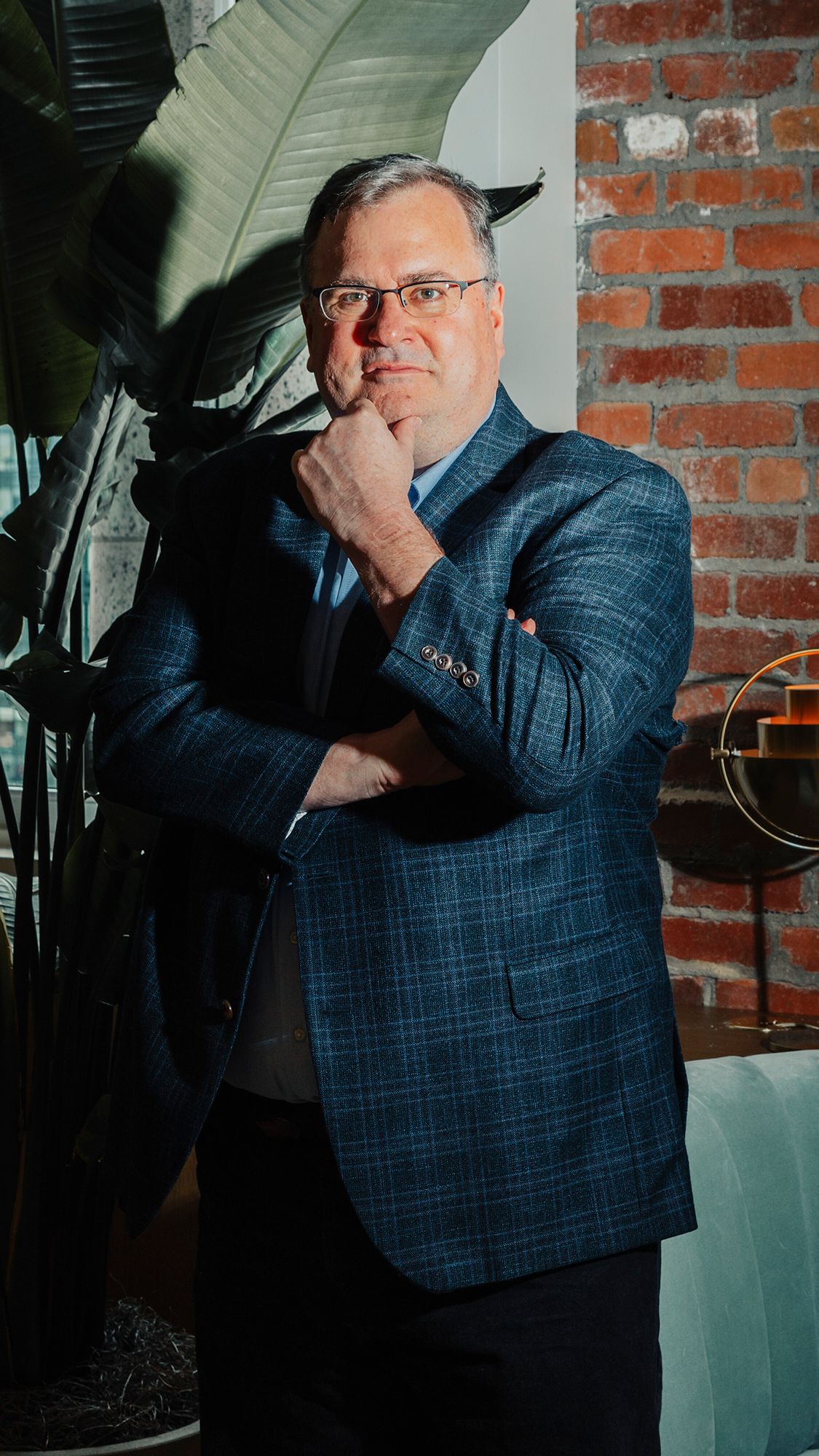 1125x2000 Reid Hoffman: The AI Revolution Will Be “Painful”—but Worth It