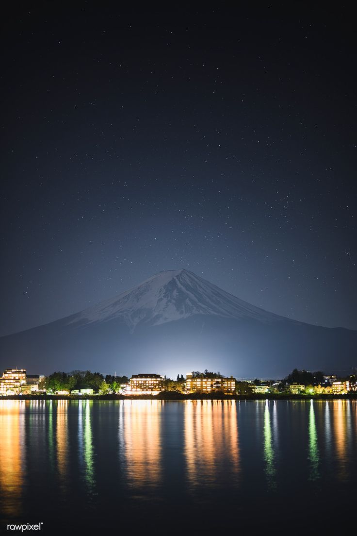 736x1104 View of Mount Fuji and Lake Kawaguchi, Japan / Luke Stackpoole