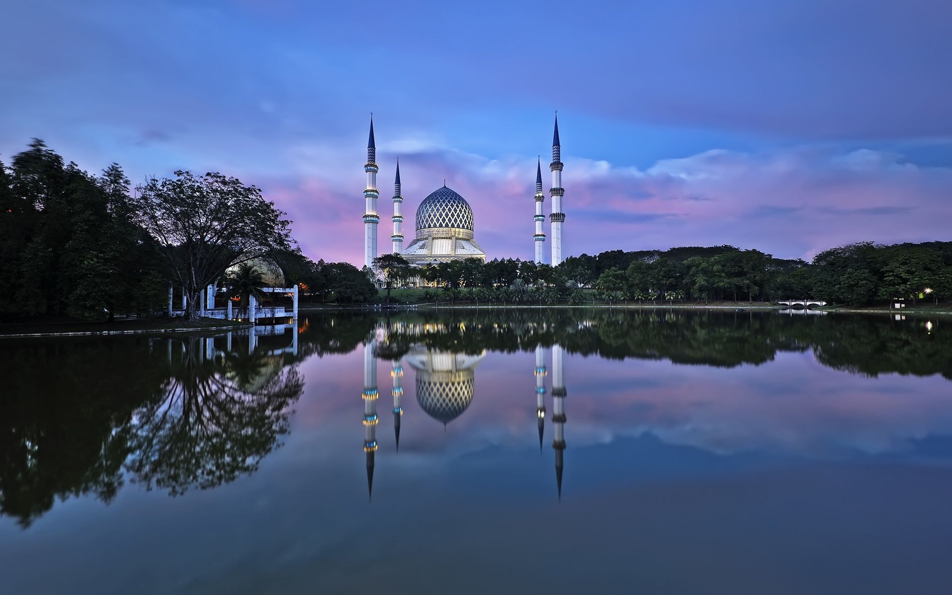 1920x1200 Selangor Wallpaper