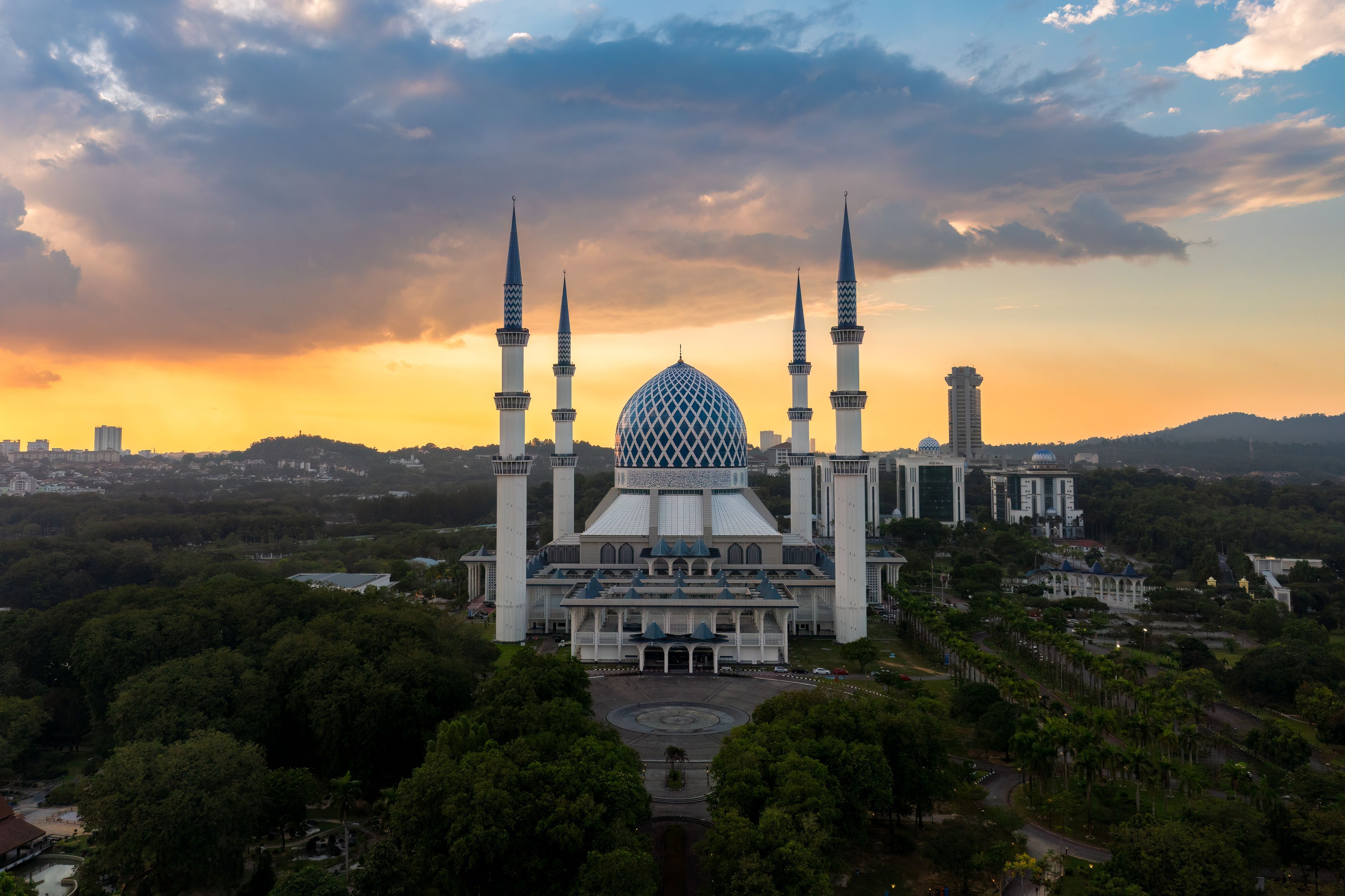 3840x2558 Travel Kota Kemuning: Best of Kota Kemuning, Visit Kuala Lumpur