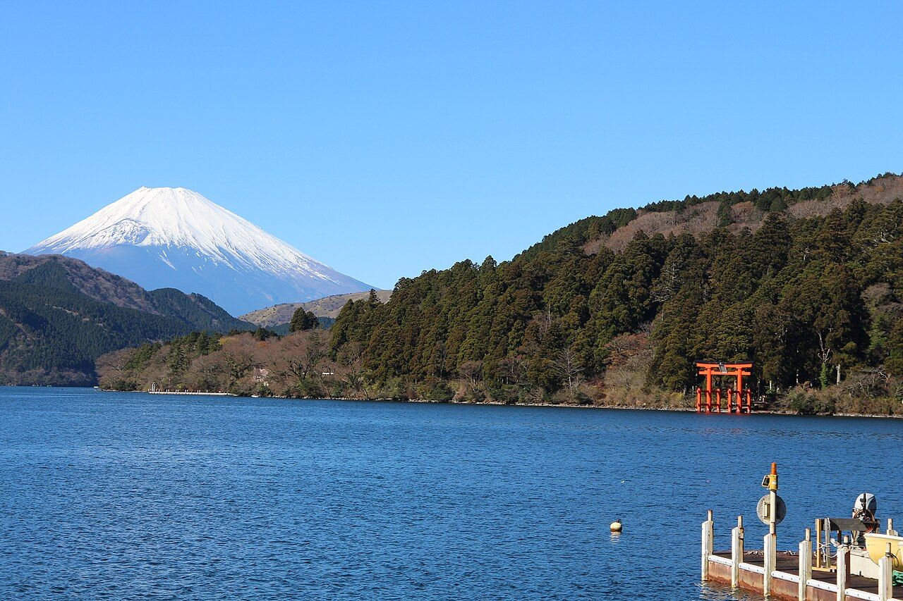 1280x853 Mount Fuji from Lake Ashi 20211202