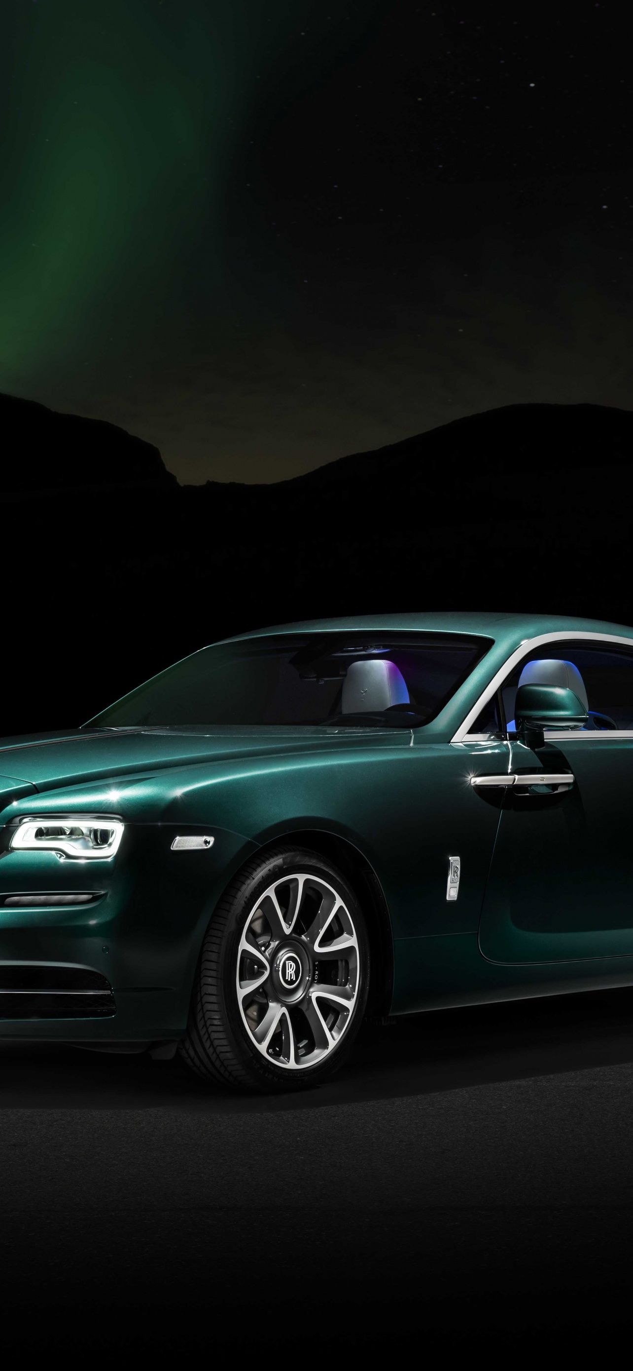 1284x2778 Rolls Royce Wraith Aurora Borealis Wallpaper 4K, 8K, 5K