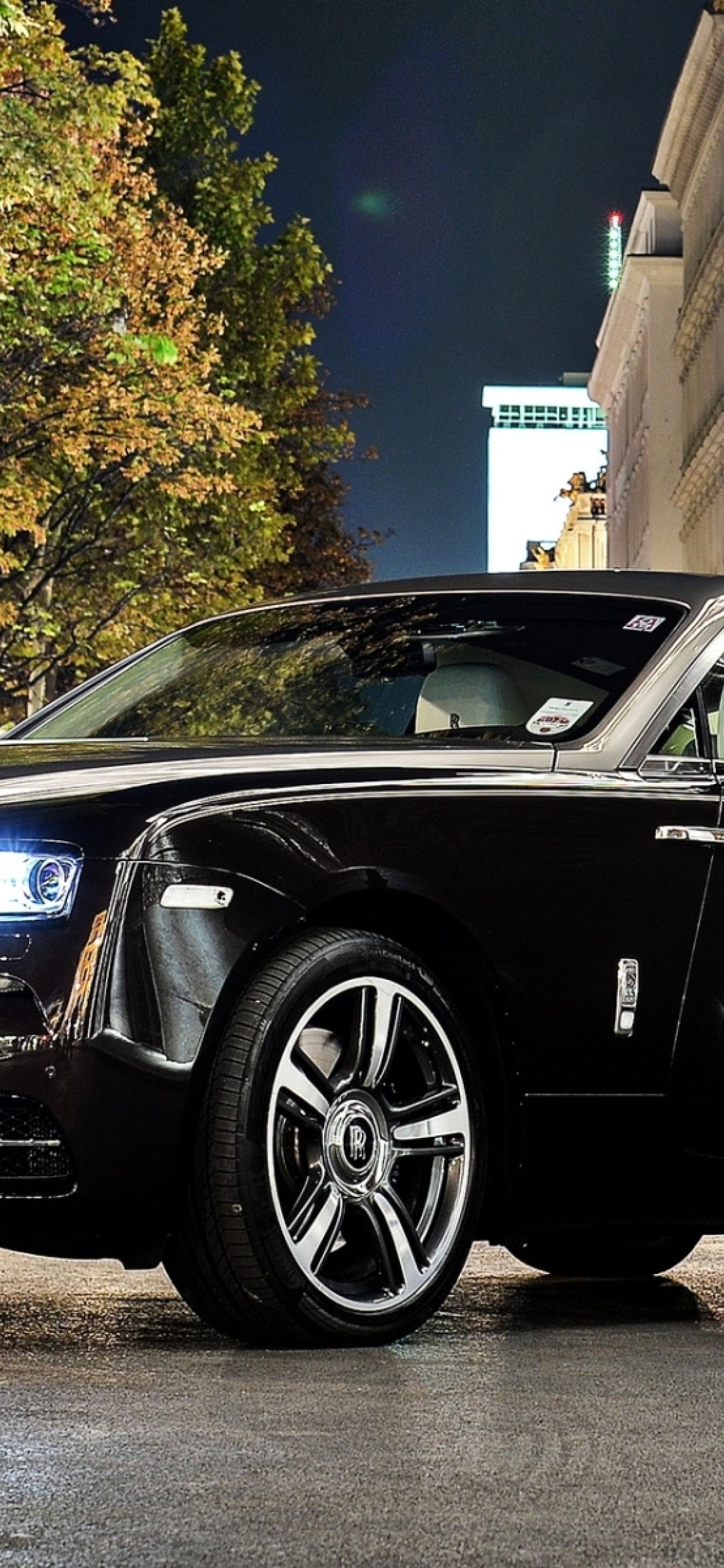 1242x2688 Rolls Royce Wraith iPhone Wallpaper