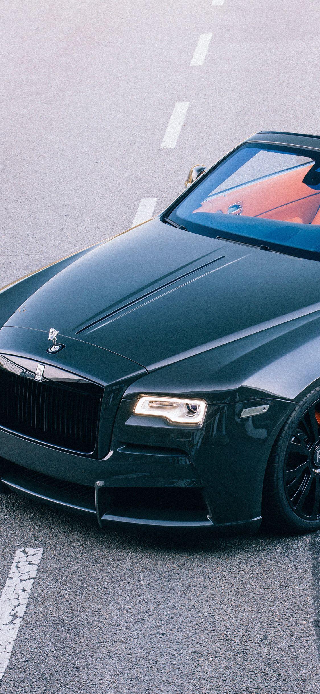 1125x2436 Rolls Royce Wraith iPhone Wallpaper