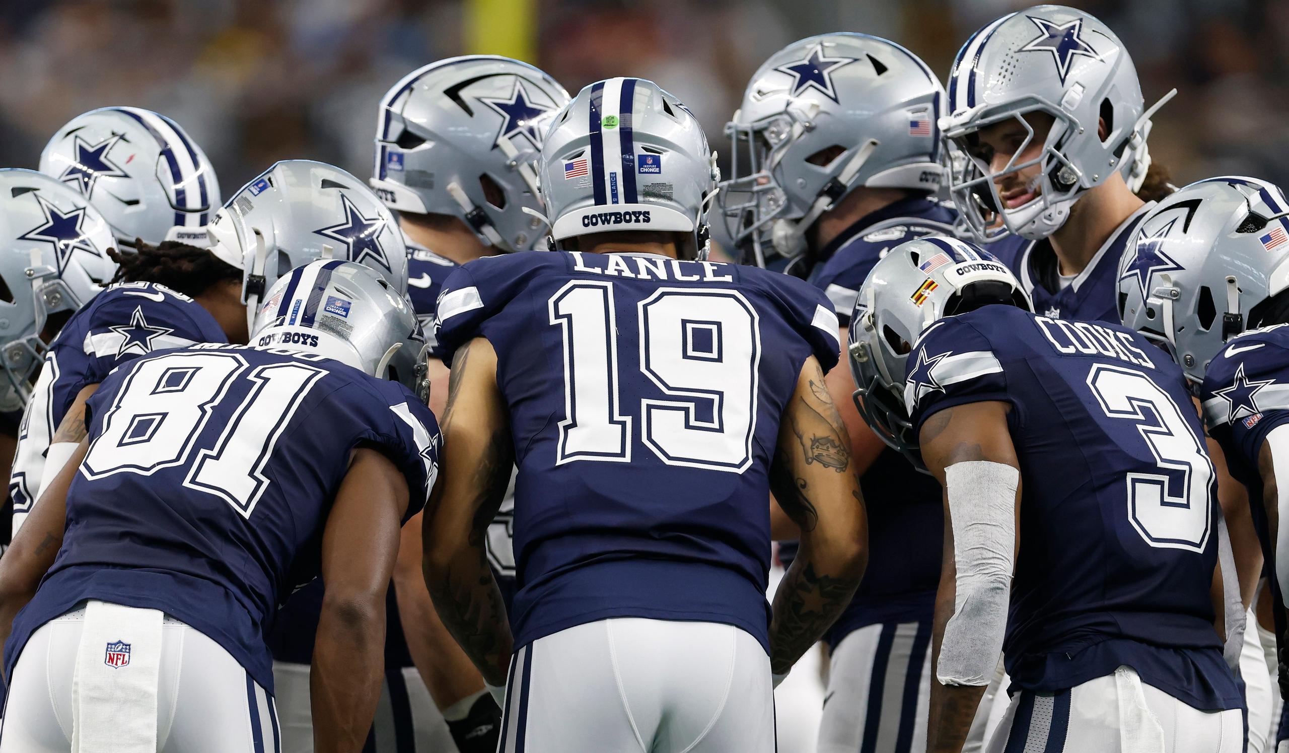 2560x1495 DeMarcus Ware Calls For Ground And Pound Revival In Dallas
