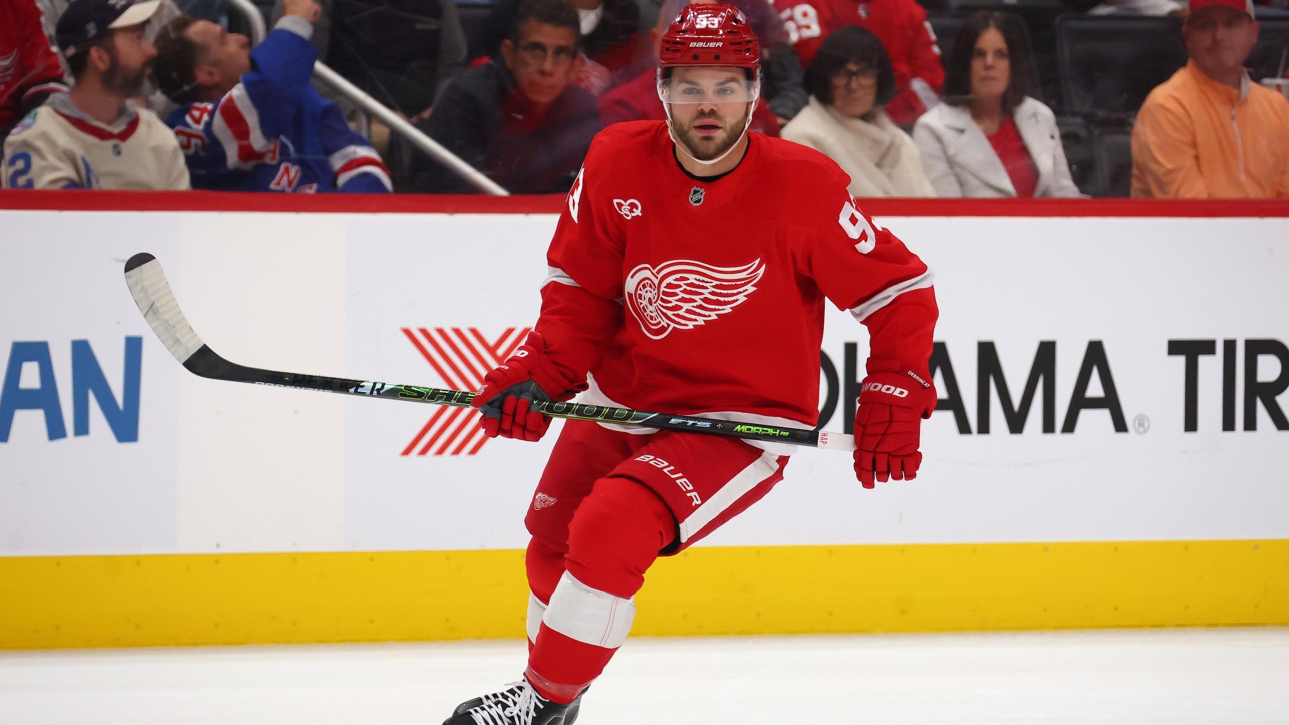 2560x1440 Alex DeBrincat, Red Wings Reportedly Finalizing $91M Contract Extension, NHL Rumors Reveal Details