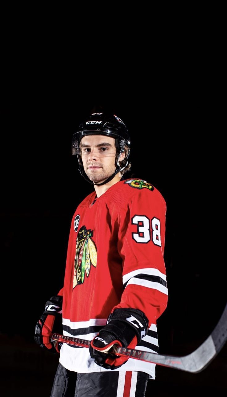 736x1285 Alex debrincat wallpaper. Blackhawks wallpaper, Hockey players, Sports hockey