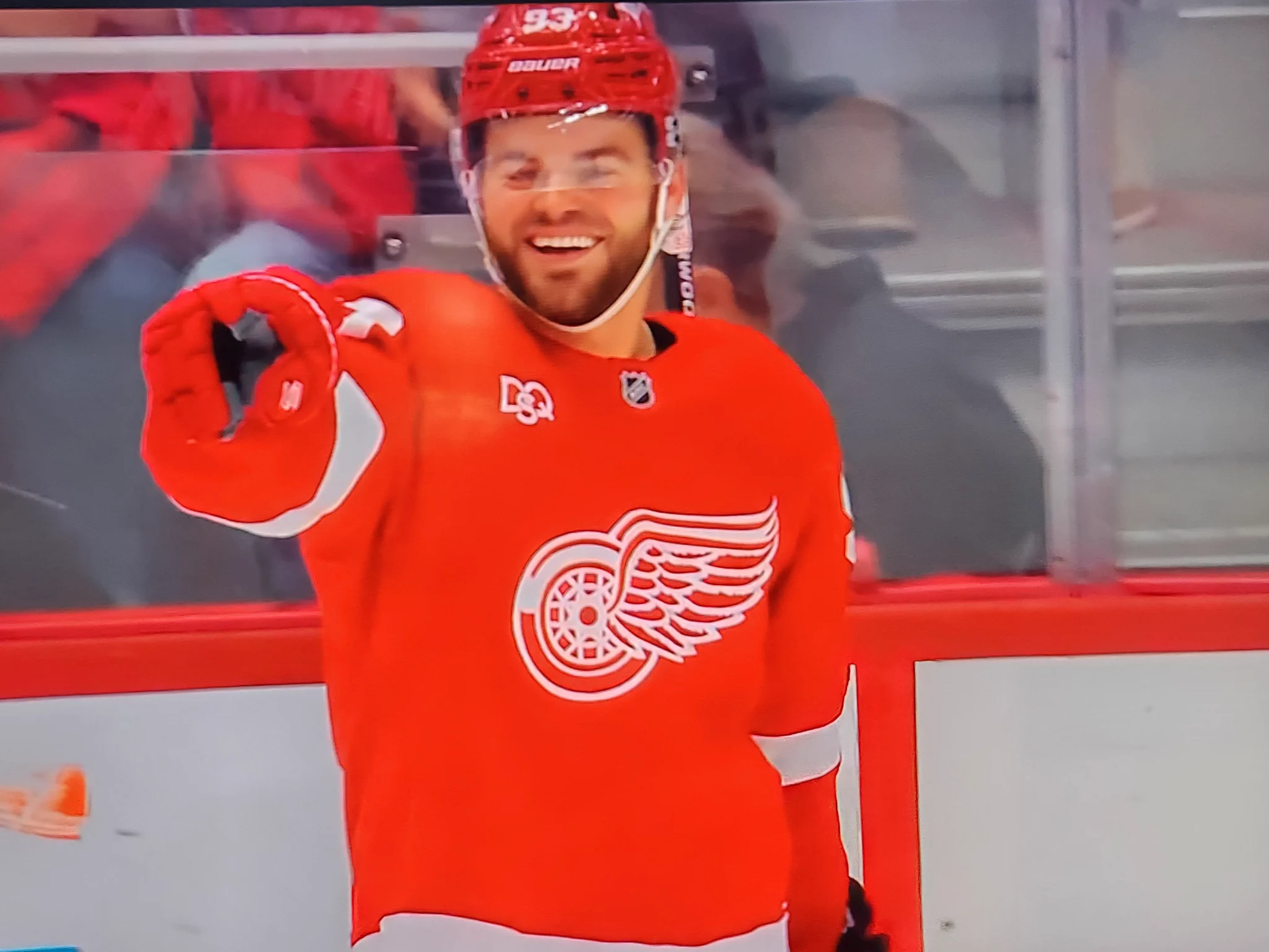 2048x1536 Detroit Dan on X: Detroit Red Wings Goal by Alex DeBrincat off an awesome feed from Moritz Seider!!! Red Wings 4 Devils 4 3rd Period