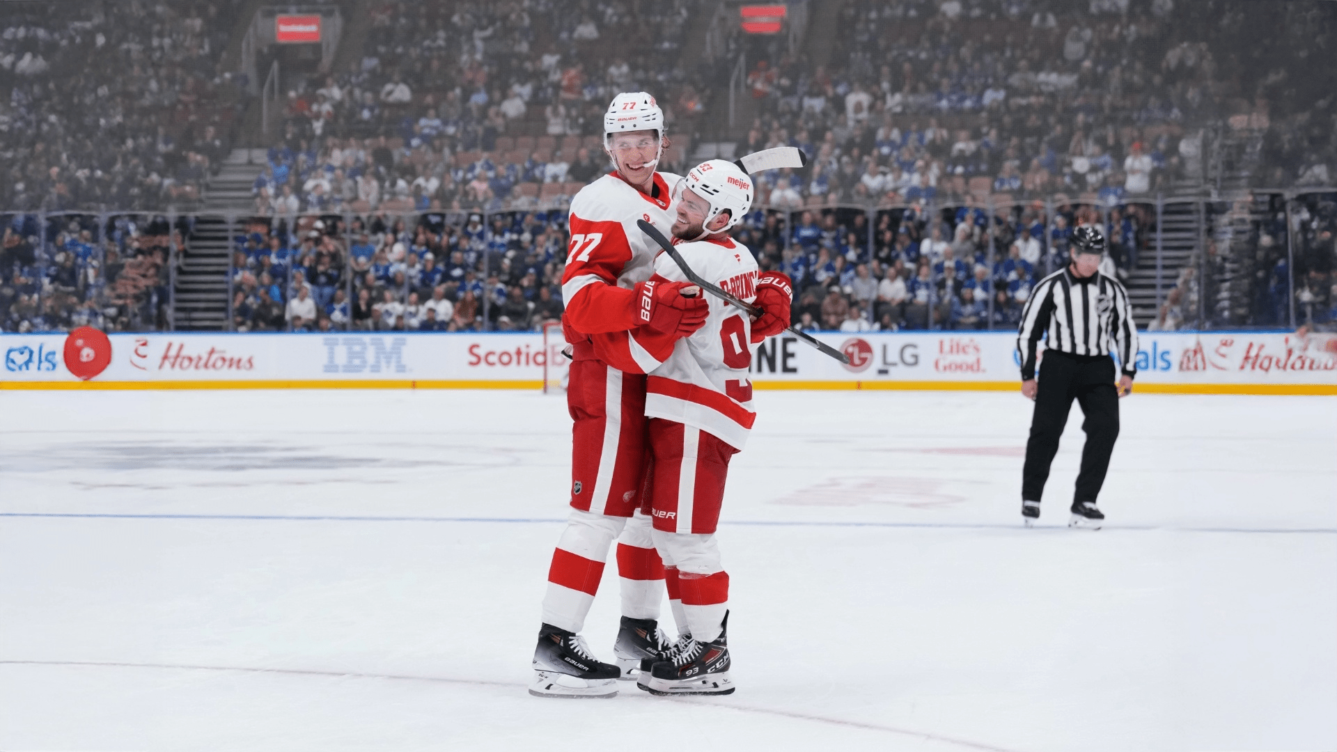 1920x1080 Alex DeBrincat signs massive contract extension with the Red Wings. DAZN News US