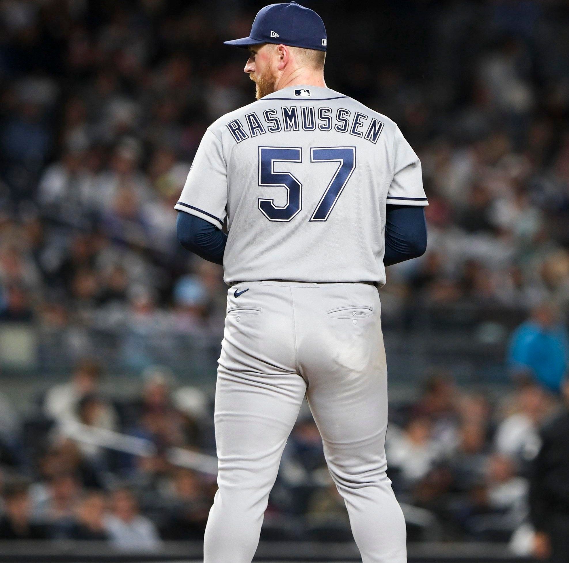 1976x1956 Kevin Kiermaier to throw out ALCS Game Two first pitch