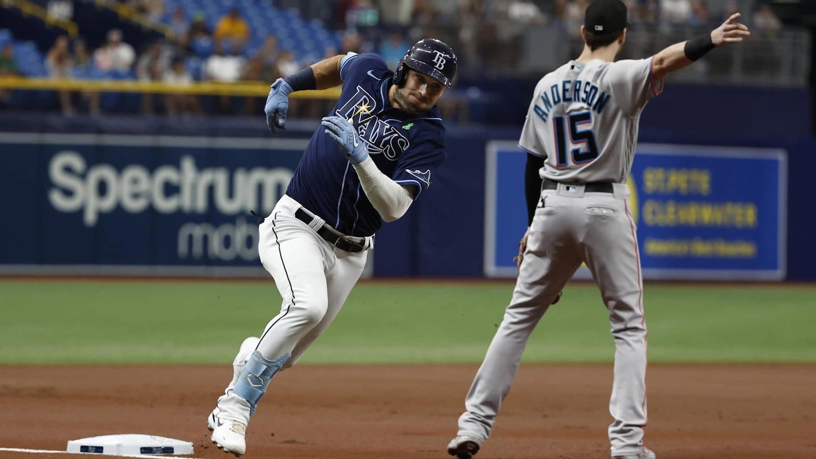 1600x900 VIDEO: Tampa Bay's Kevin Kiermaier Gets Inside The Park Home Run On First Pitch