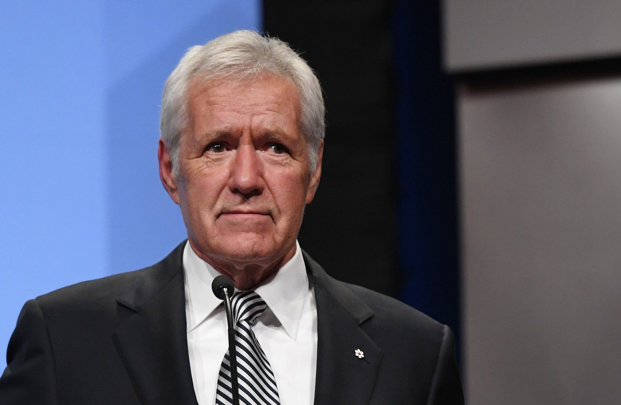 2048x1337 Trebek Reveals Cancer Diagnosis