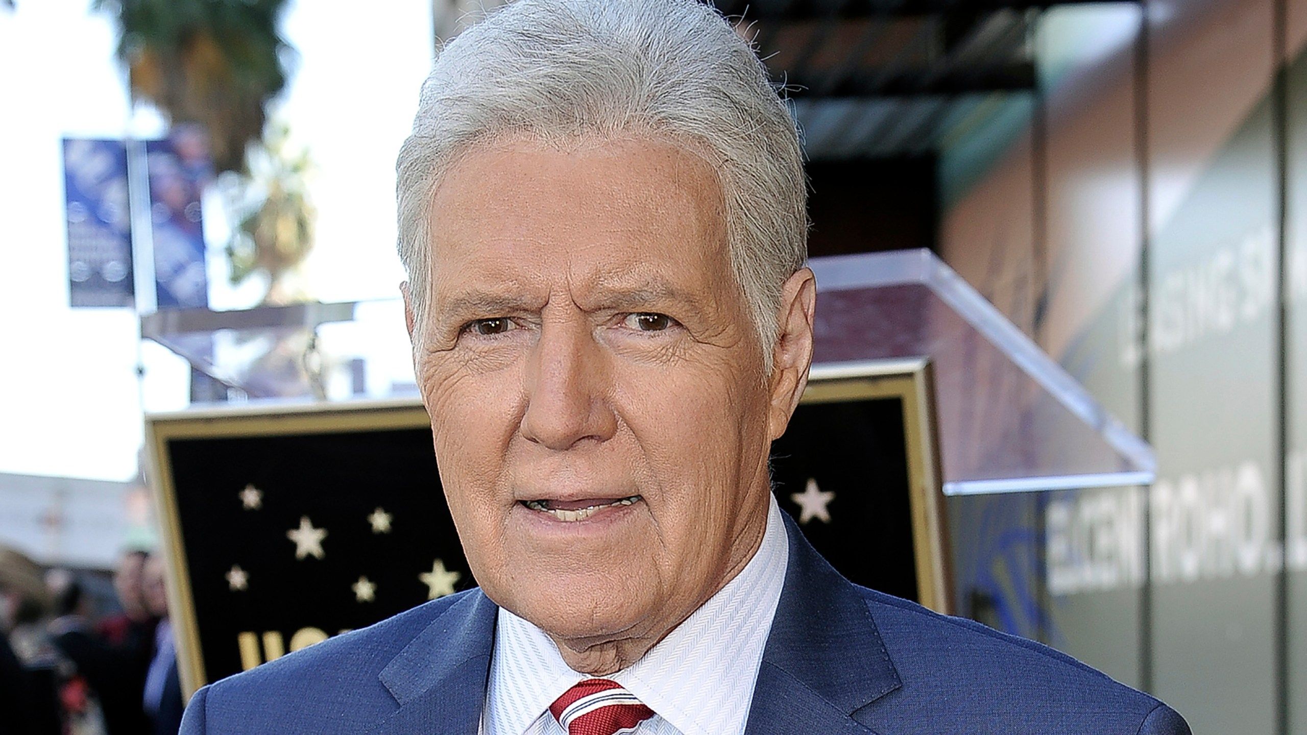 2560x1440 Alex Trebek, Long Running 'Jeopardy!' Host, Dies At 80