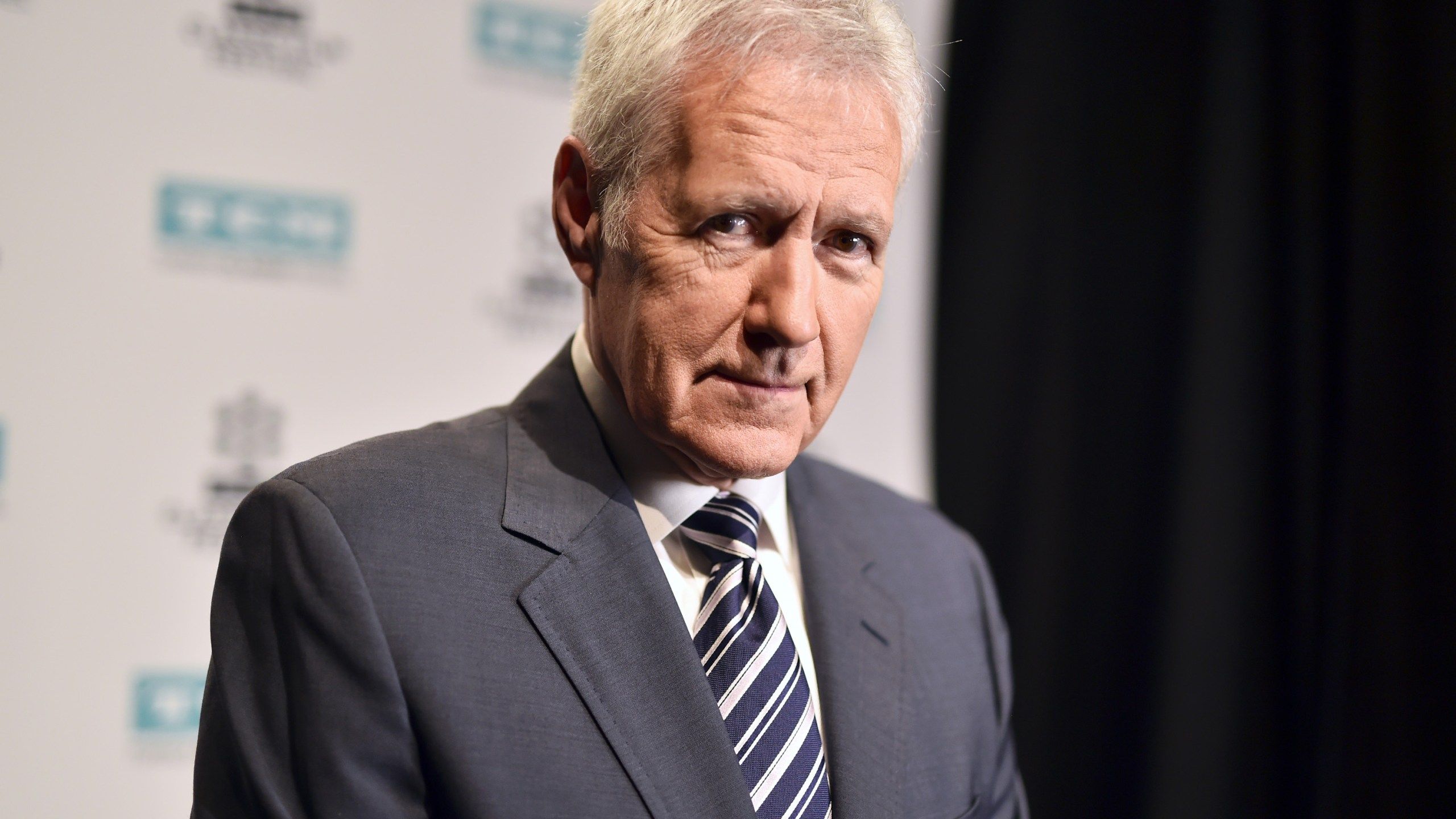 2560x1440 Alex Trebek Says He's 50 50 On Returning To 'Jeopardy' When Contract Expires. Fox 8 Cleveland WJW