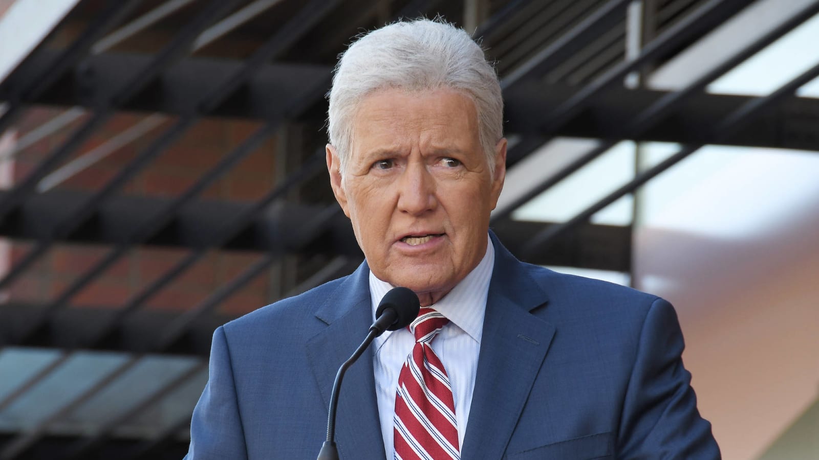 1600x900 Alex Trebek Announces Senators' First Round Draft Pick