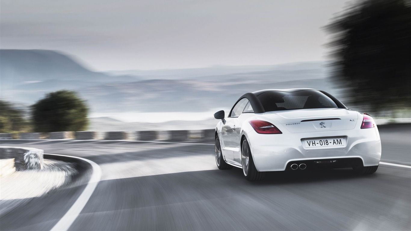 1366x768 Peugeot RCZ Auto HD Wallpaper 06