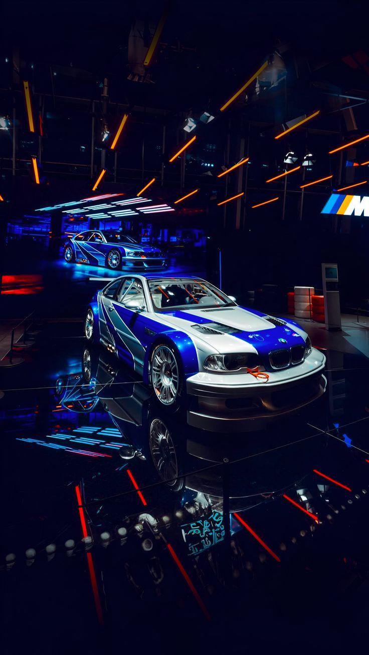 736x1308 BMW M3 GTR