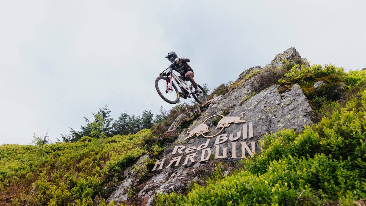 1200x675 The Worlds Best Mountain Bikers Are Headed to Wales
