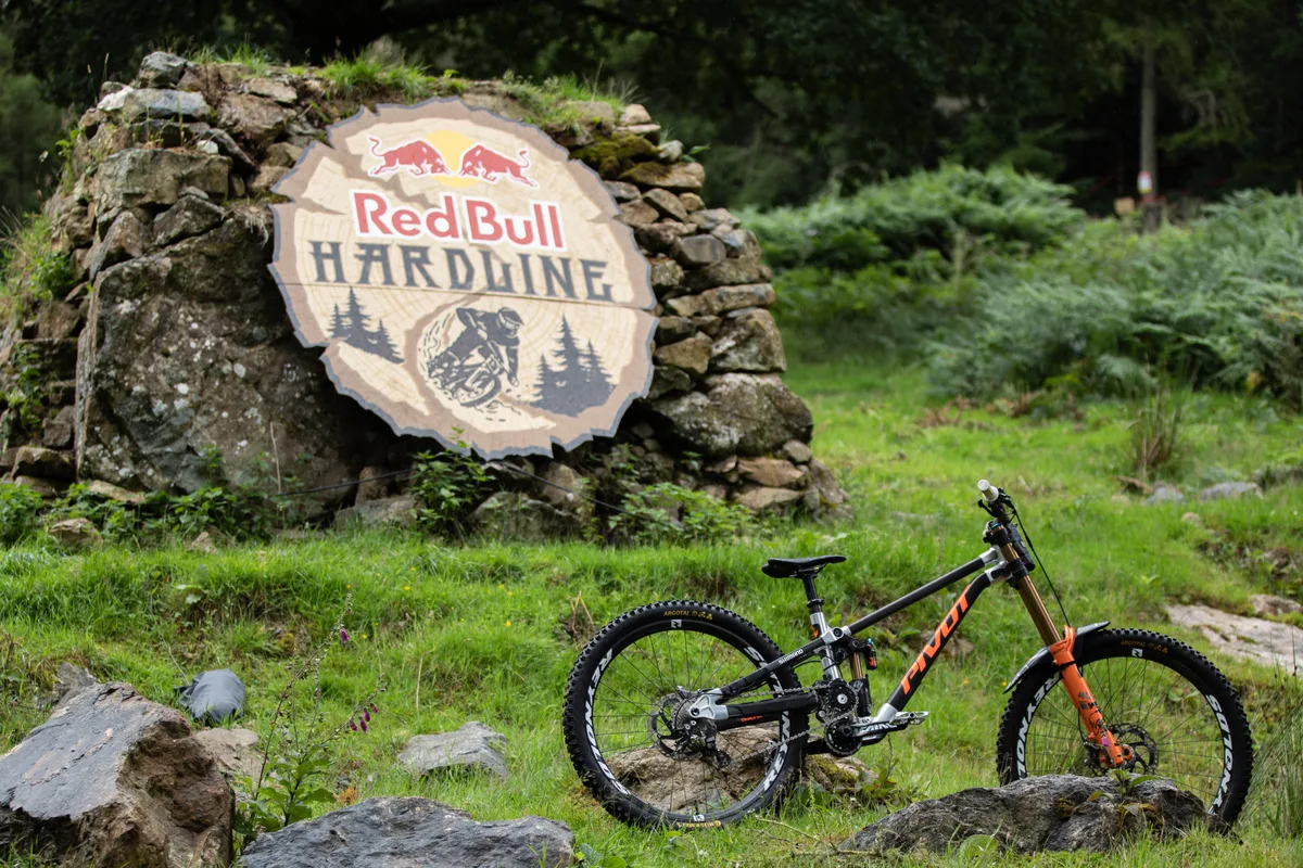 1200x800 Red Bull