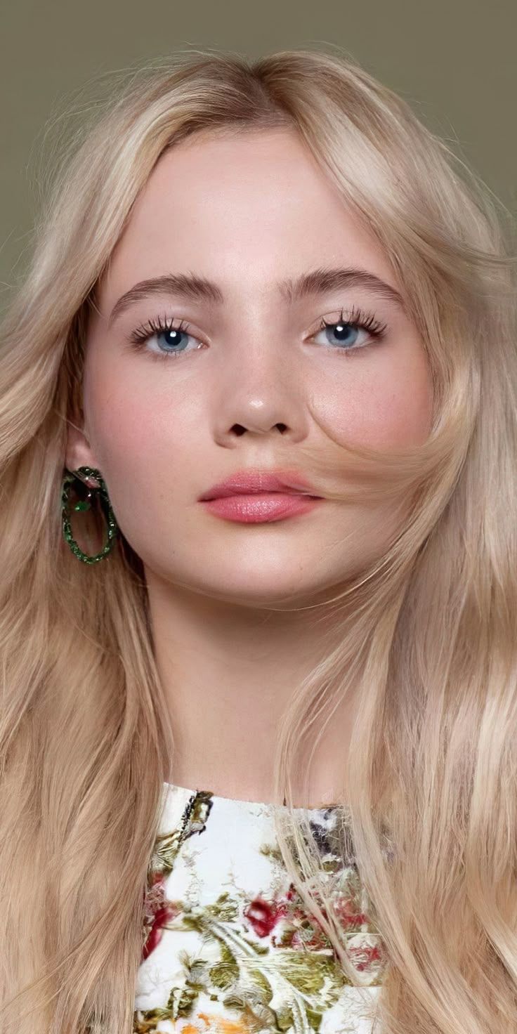 736x1472 Freya Allan, Mod magazine, 1080x2160 wallpaper