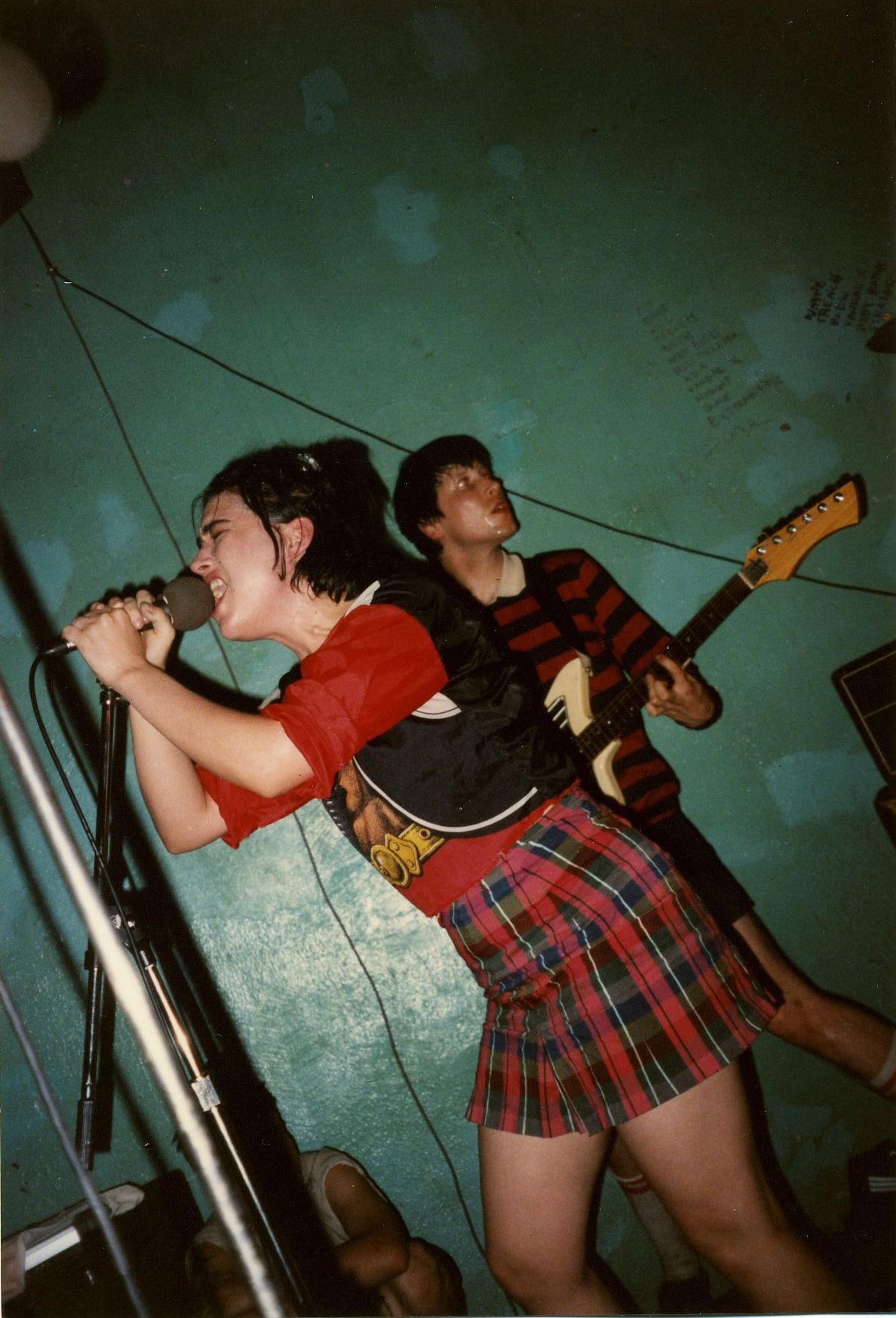 1188x1747 Bikini Kill Wallpaper