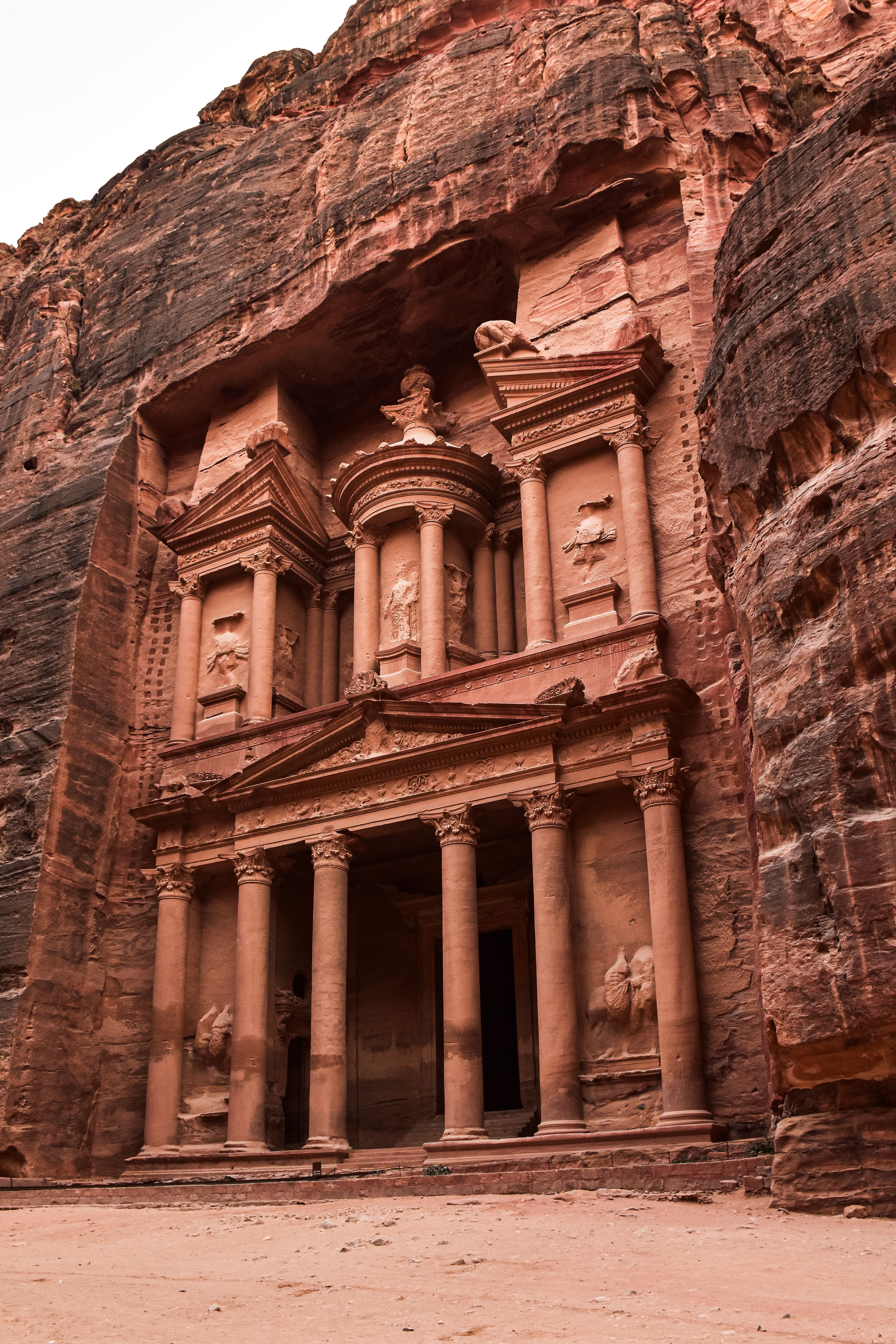 3567x5351 The Treasury in Petra · Free