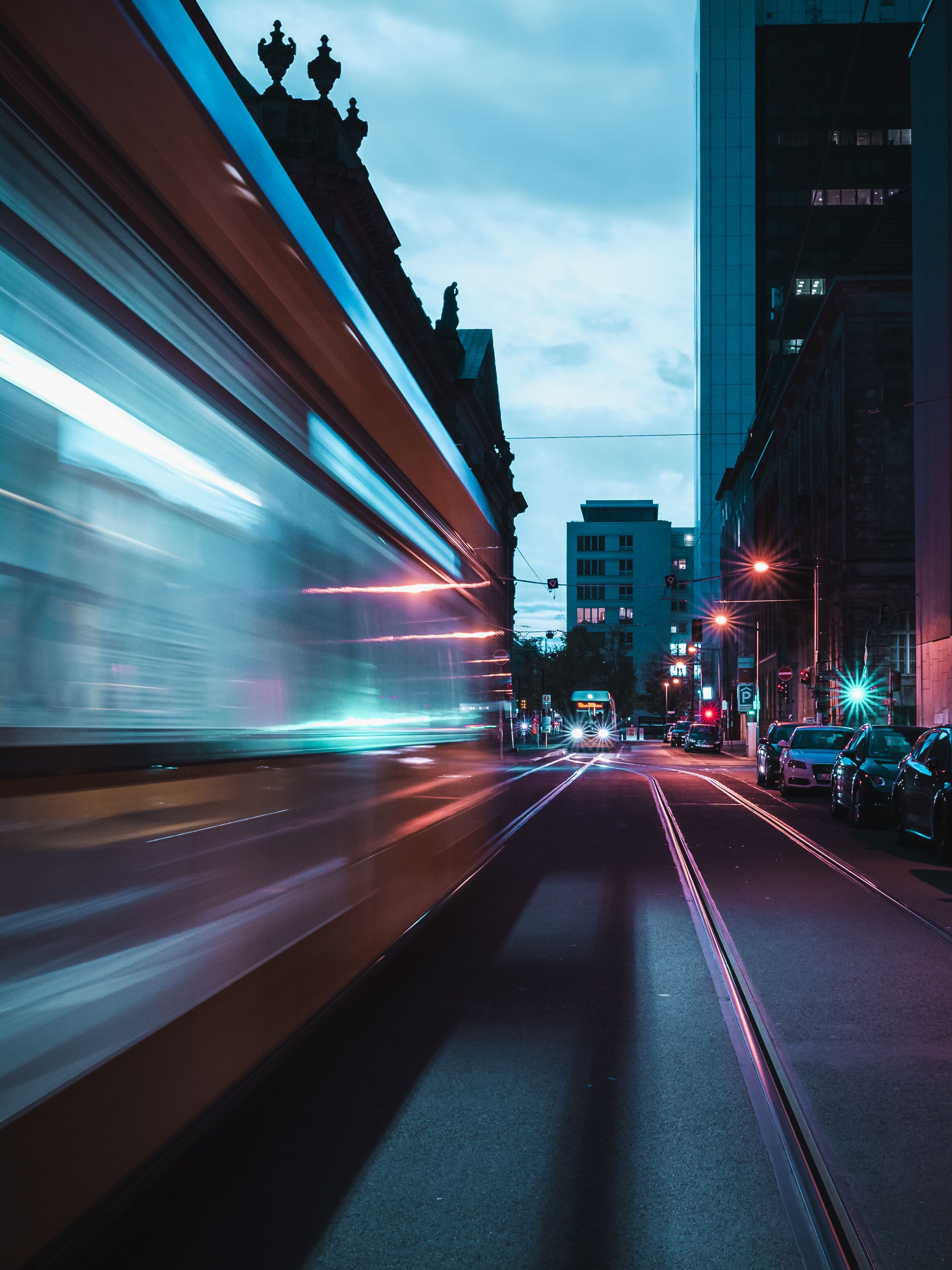 2799x3732 Moving Traffic Photo, Download The BEST Free Moving Traffic & HD Image