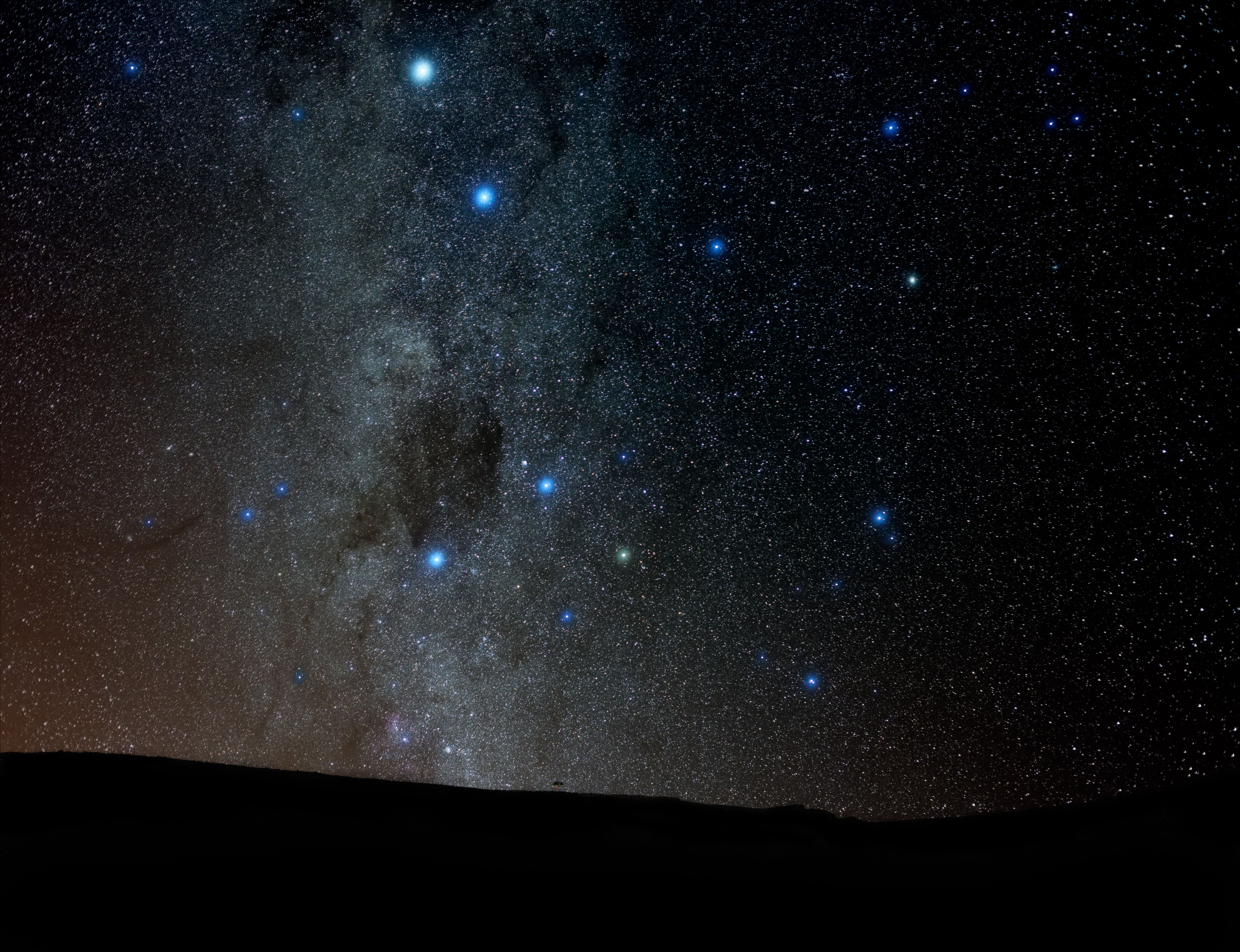 5616x4312 Southern Cross Wallpaper