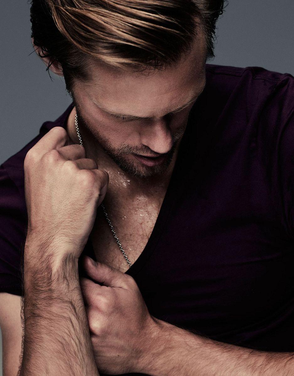937x1200 Alexander Skarsgard wallpaper