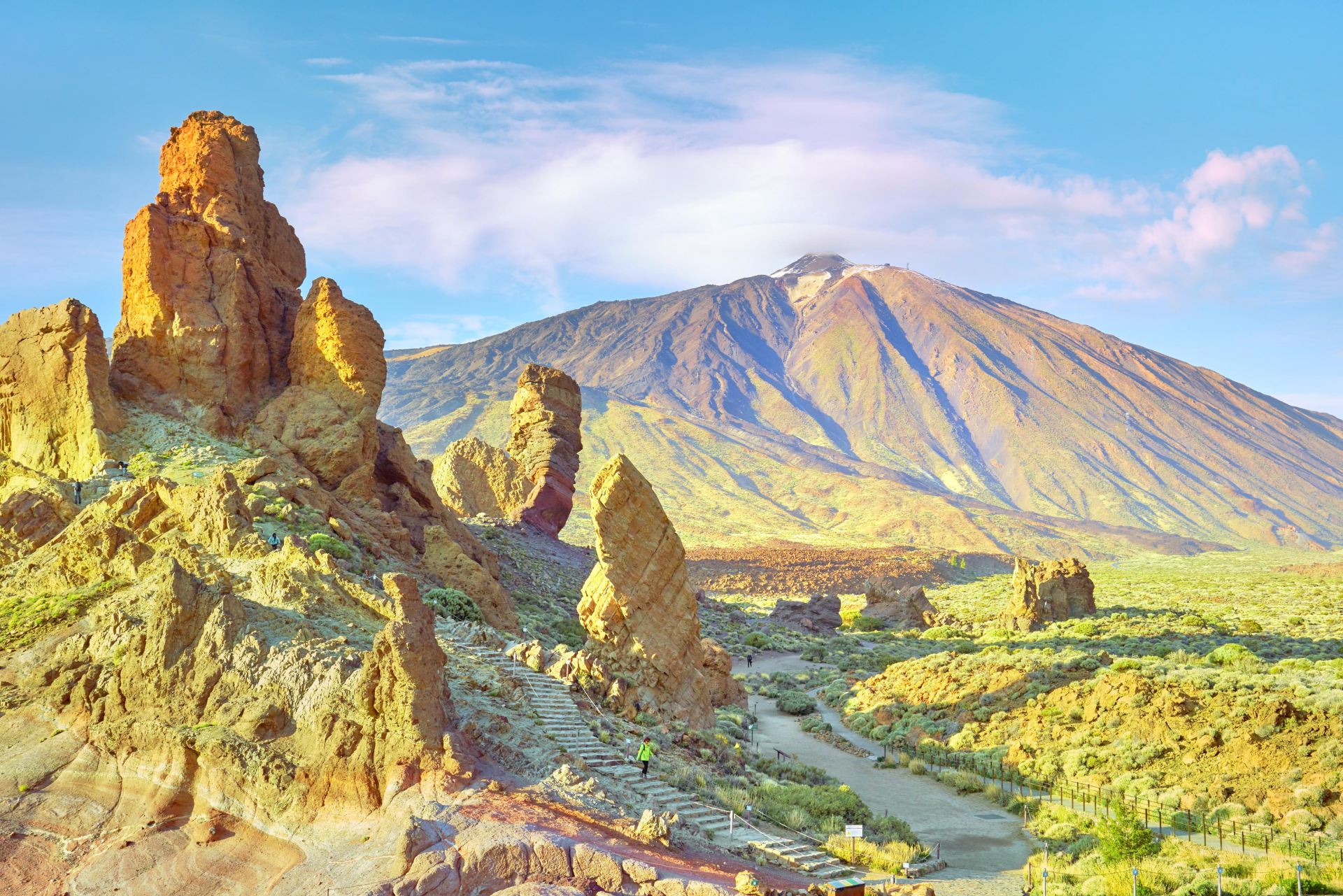 1920x1281 ☀️ The Light Changes Everything at Teide. Trip.com Orotava Valley