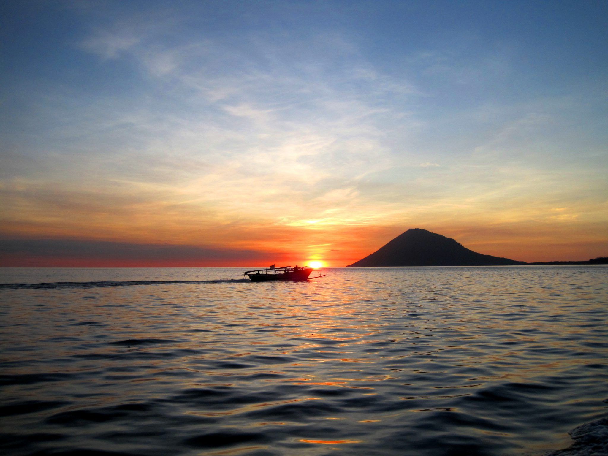 2048x1536 sulawesi Archives