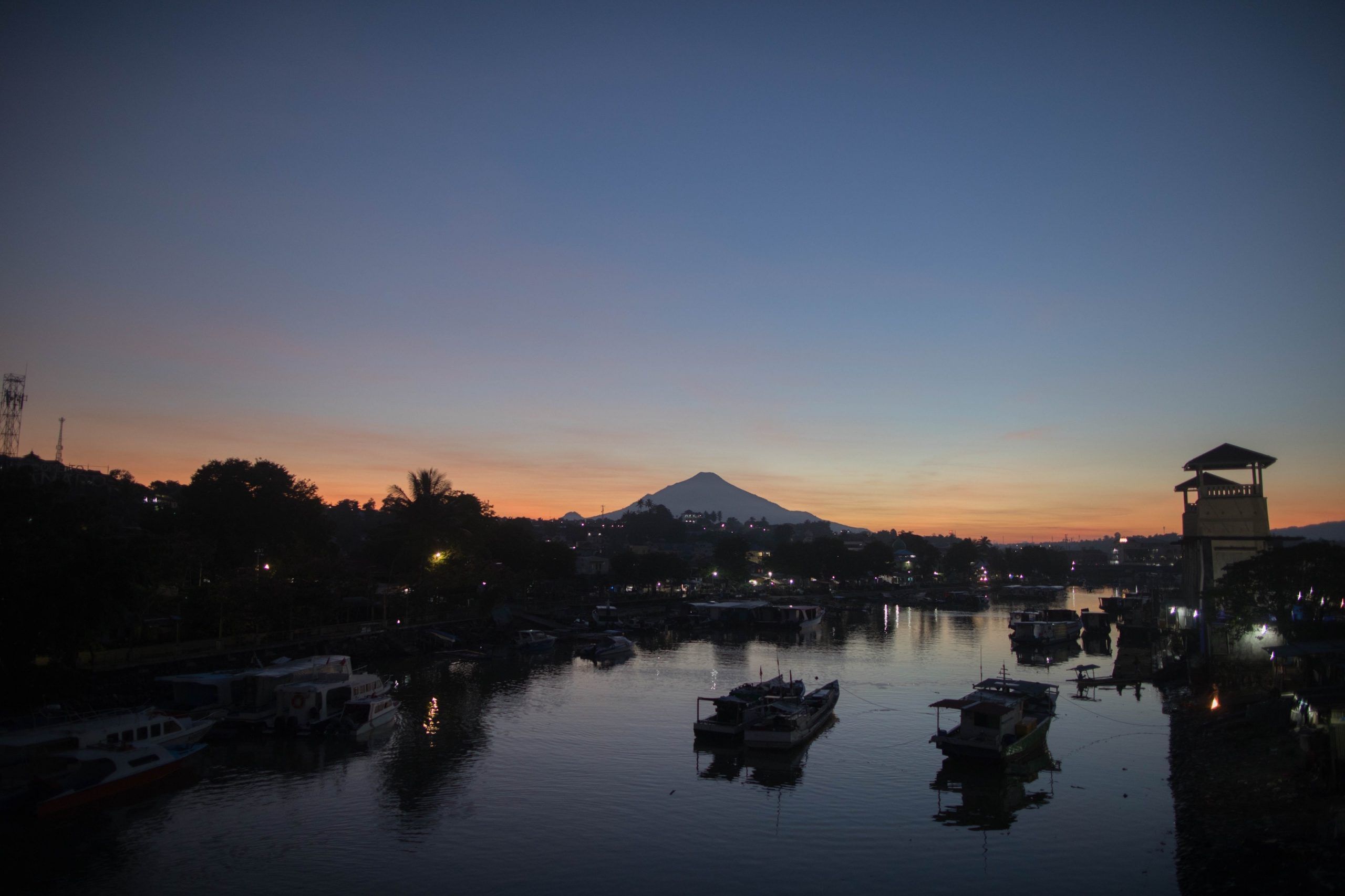 2560x1706 Nain dan Siladen, 2 Rahasia Laut Manado