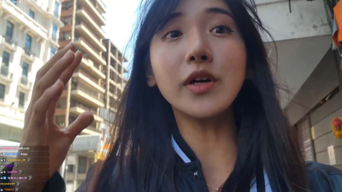 1200x675 Twitch streamer Jinny chases after thief who stole her phone live on IRL stream